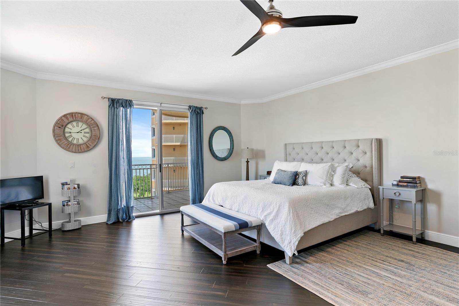 555 5TH AVE NE #922, ST PETERSBURG, FL, 33701