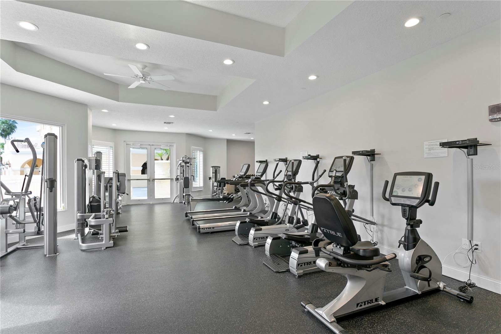 555 5TH AVE NE #922, ST PETERSBURG, FL, 33701