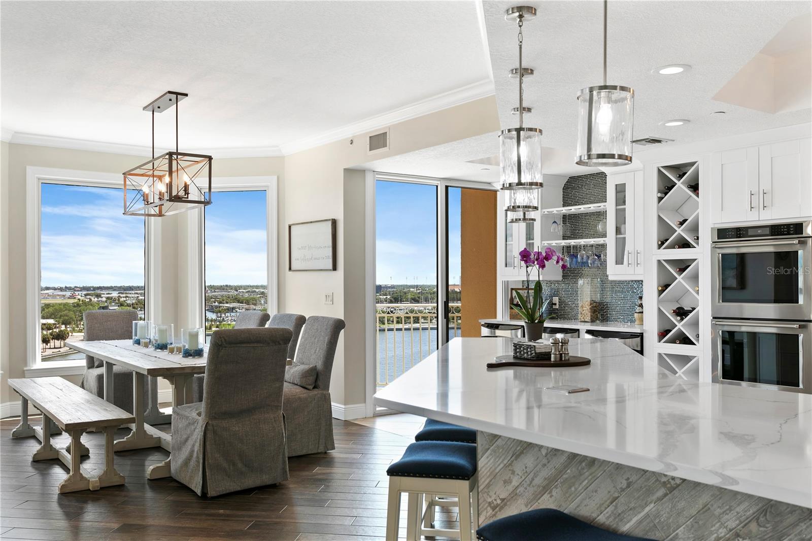 555 5TH AVE NE #922, ST PETERSBURG, FL, 33701