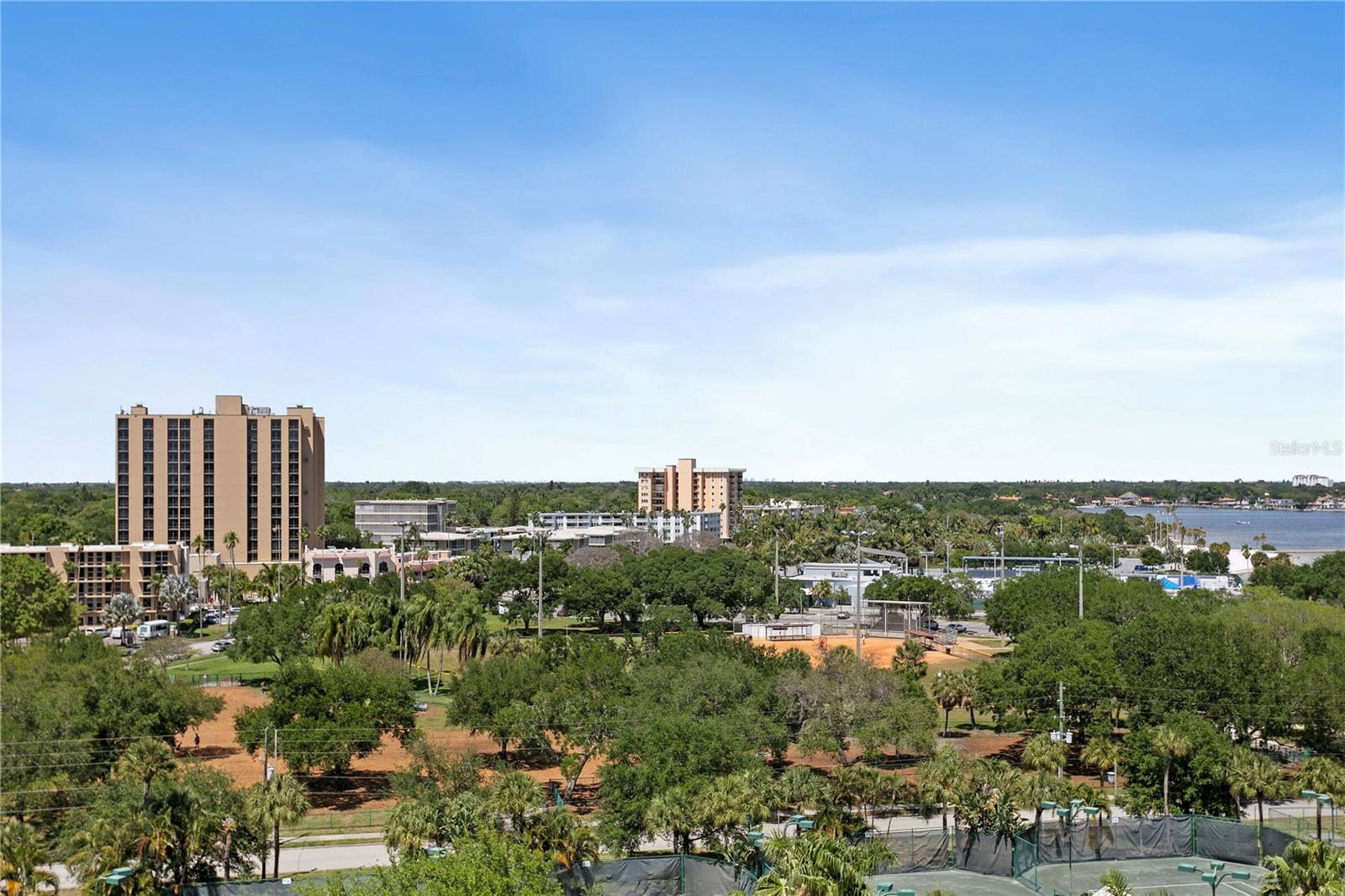 555 5TH AVE NE #922, ST PETERSBURG, FL, 33701