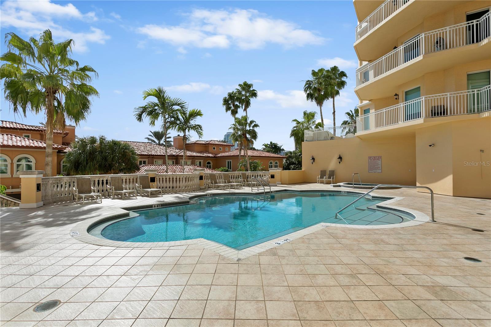 555 5TH AVE NE #922, ST PETERSBURG, FL, 33701