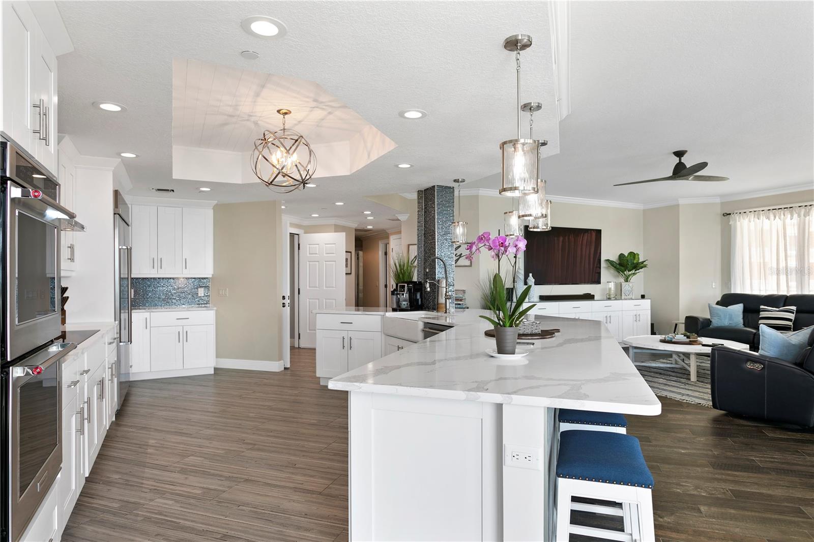 555 5TH AVE NE #922, ST PETERSBURG, FL, 33701