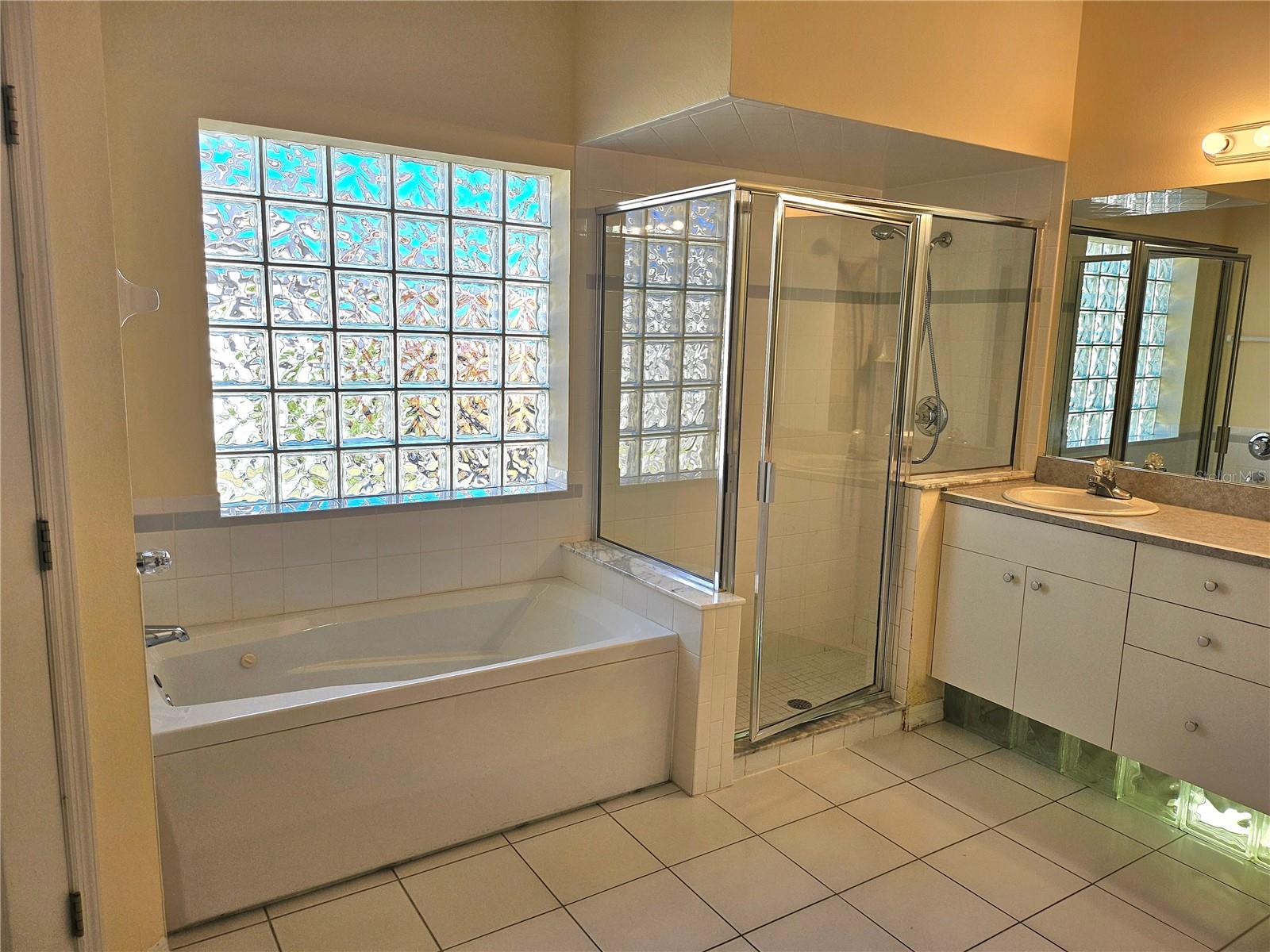 165 FRONTIER DR, PALM COAST, FL, 32137