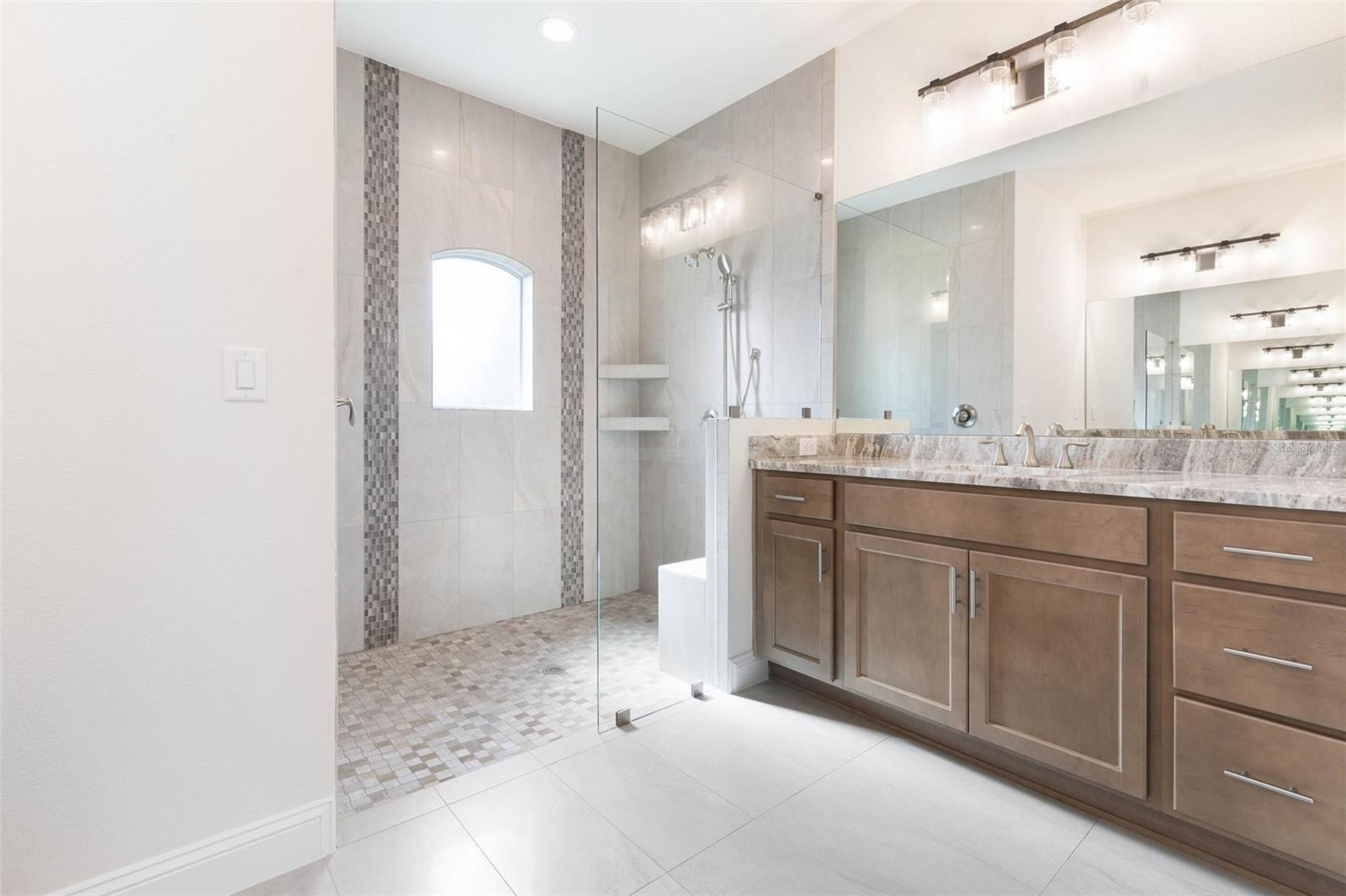 493 SWEETGUM LN, PALM COAST, FL, 32137