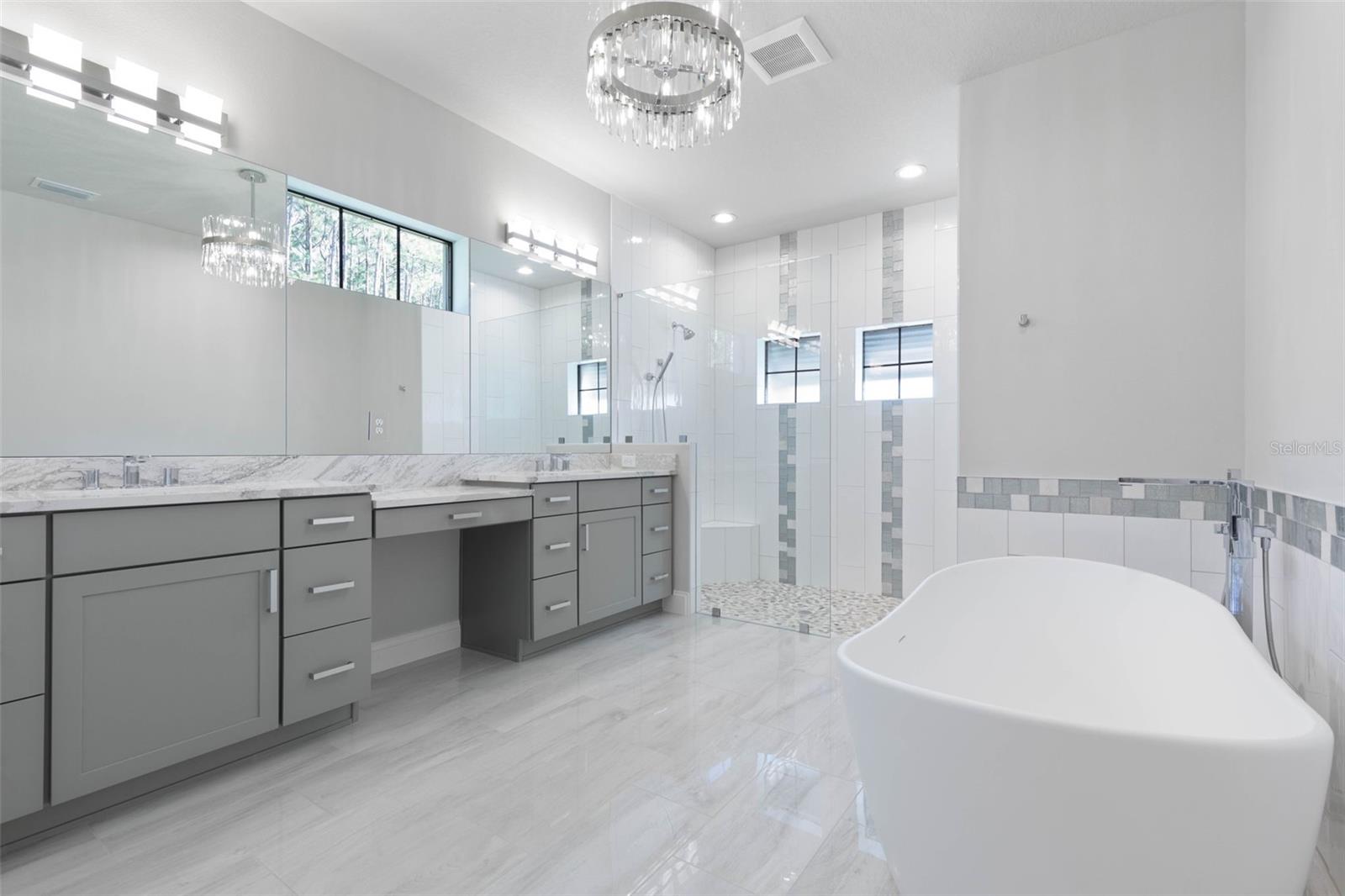 493 SWEETGUM LN, PALM COAST, FL, 32137