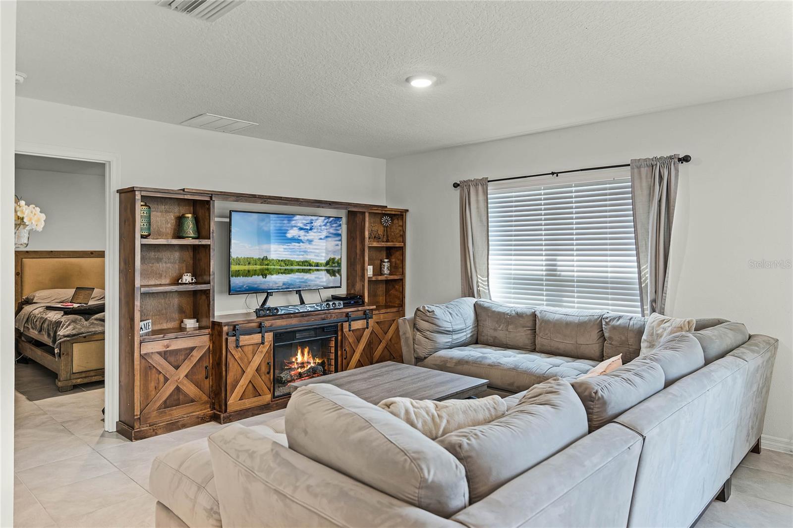 38370 SONNET LANDING AVE, ZEPHYRHILLS, FL, 33540