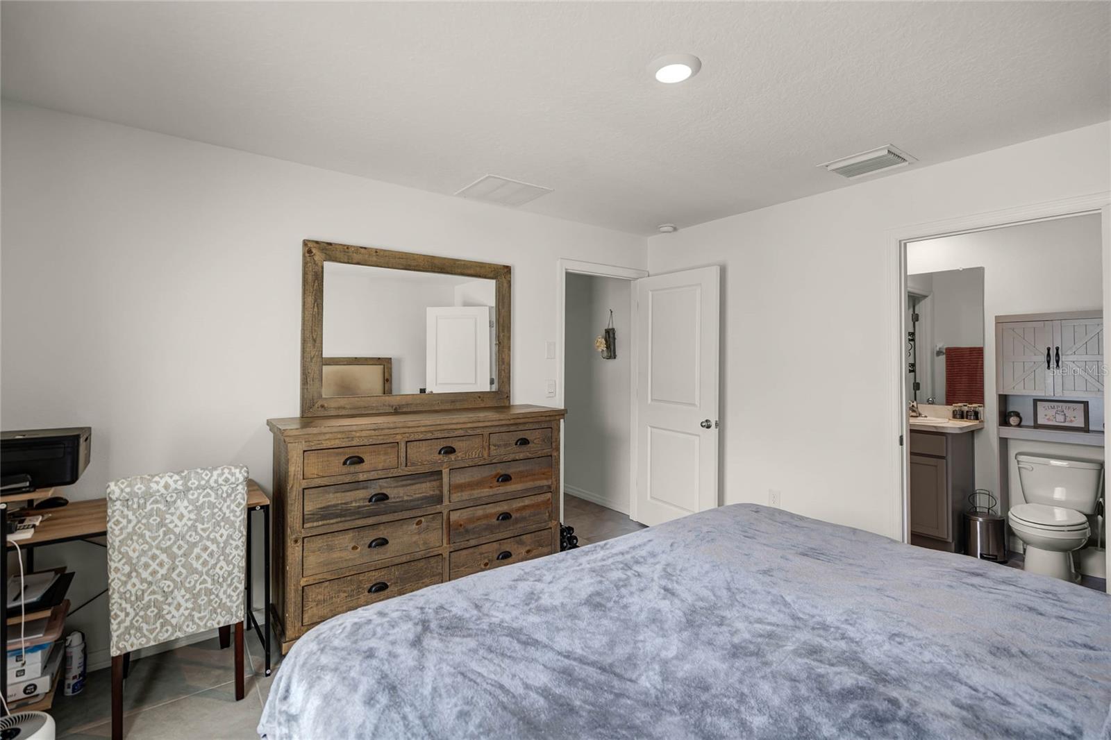 38370 SONNET LANDING AVE, ZEPHYRHILLS, FL, 33540