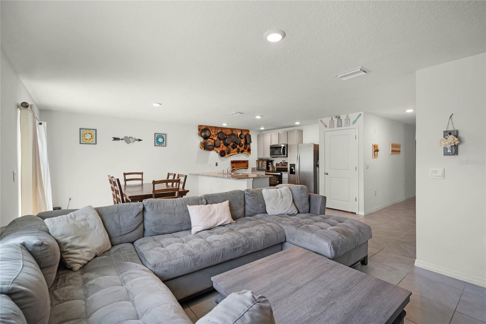 38370 SONNET LANDING AVE, ZEPHYRHILLS, FL, 33540