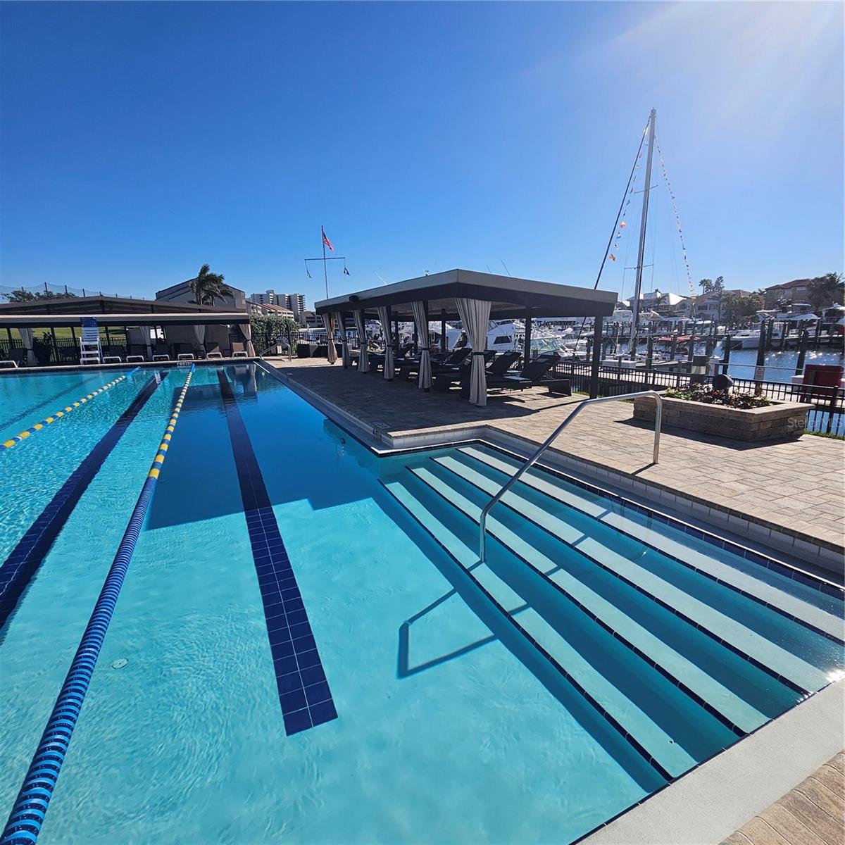 6300 PASADENA POINT BLVD #12, ST PETERSBURG, FL, 33707