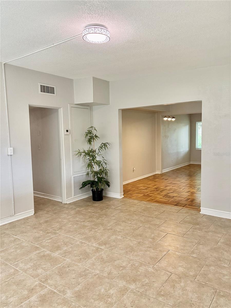 3214 DEBBIE DR, ORLANDO, FL, 32806