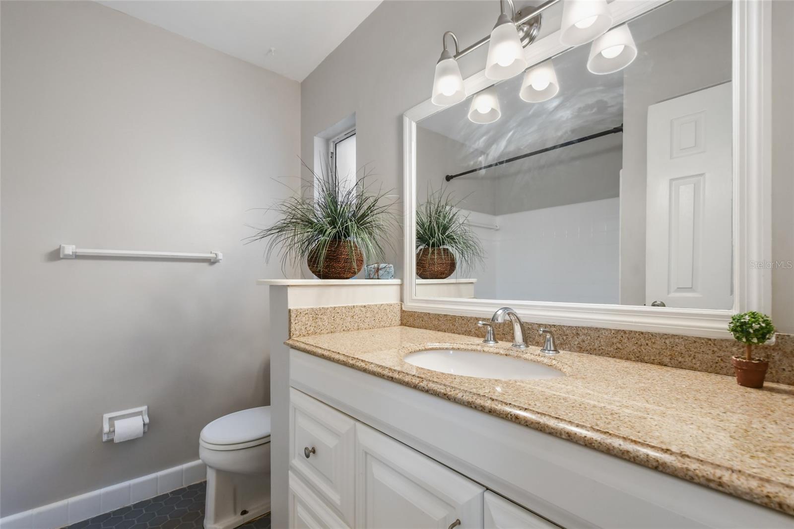 3214 DEBBIE DR, ORLANDO, FL, 32806