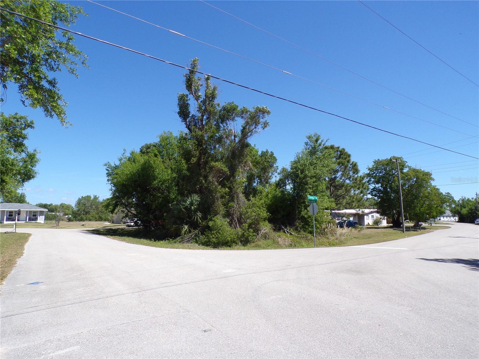 4704 FAIRWAY DR N, PUNTA GORDA, FL, 33982
