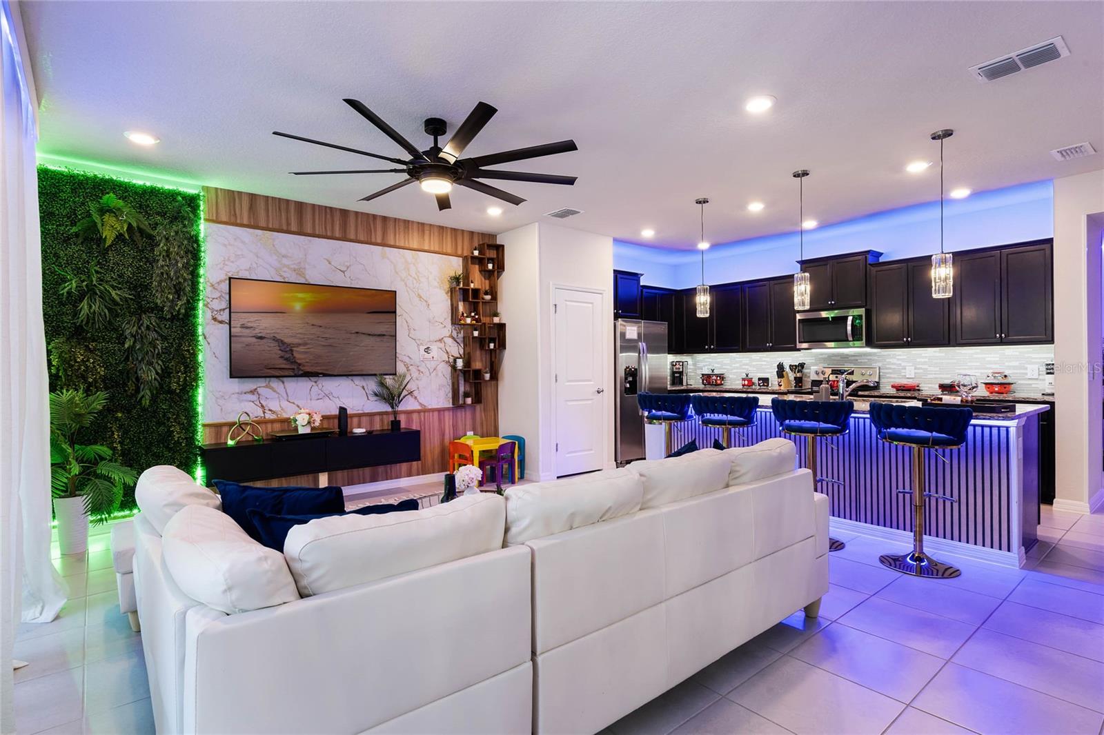 4210 LANA AVE, DAVENPORT, FL, 33897