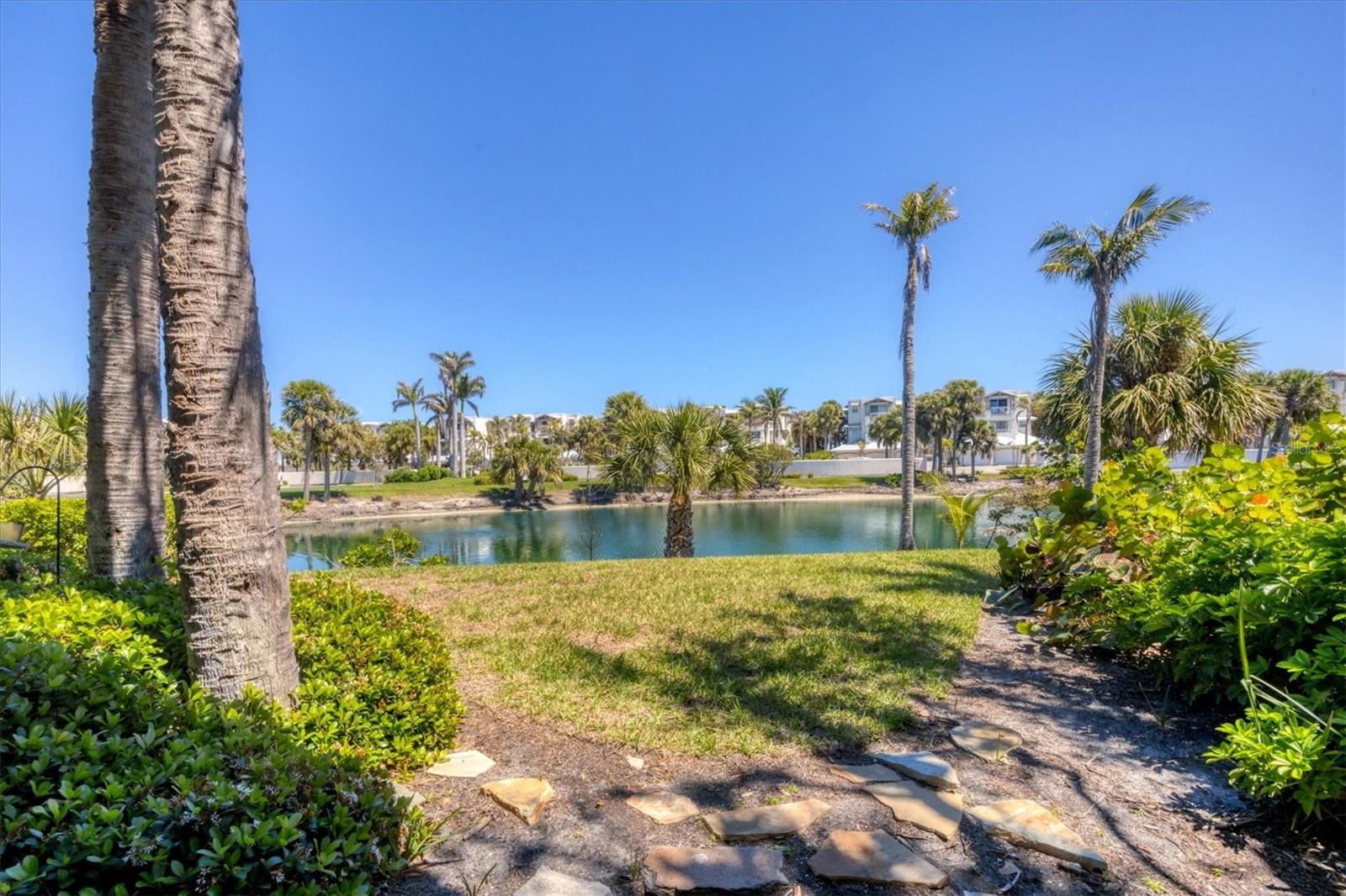 805 S HARBOR DR, BOCA GRANDE, FL, 33921