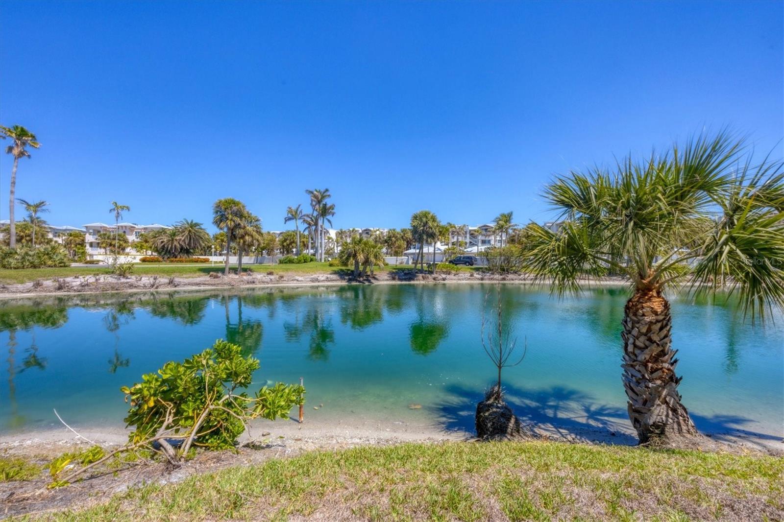 805 S HARBOR DR, BOCA GRANDE, FL, 33921