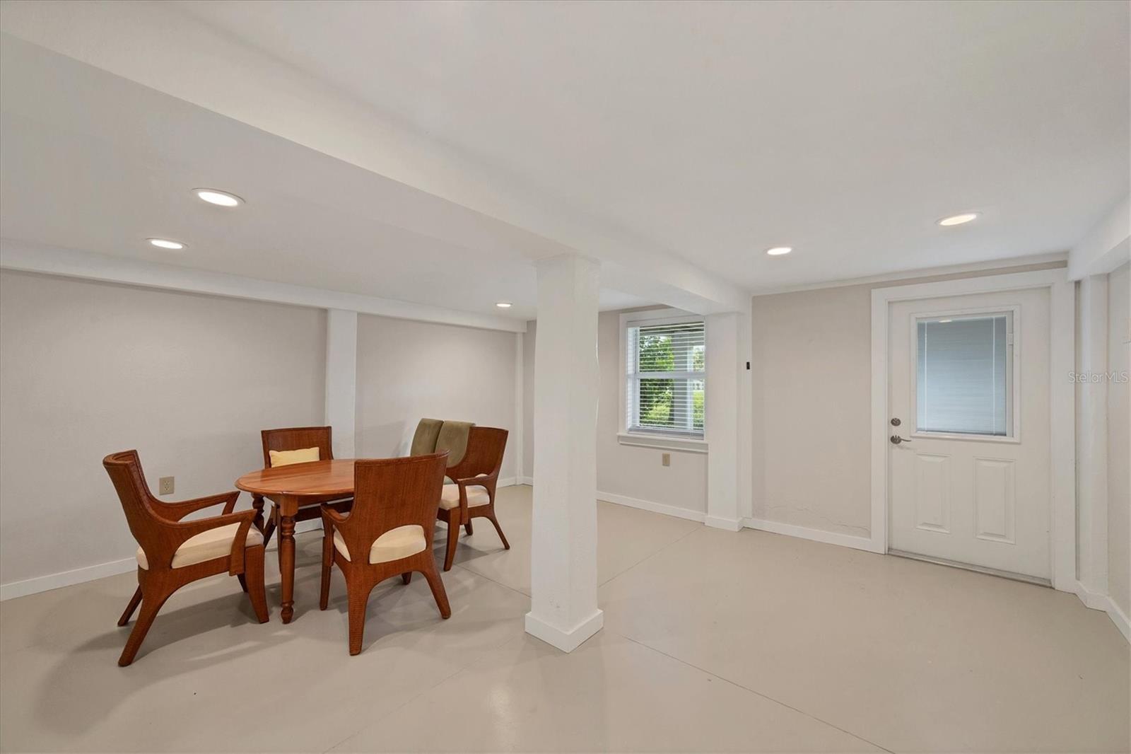 805 S HARBOR DR, BOCA GRANDE, FL, 33921