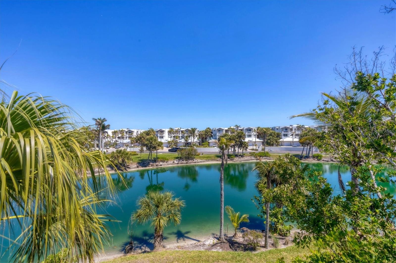 805 S HARBOR DR, BOCA GRANDE, FL, 33921