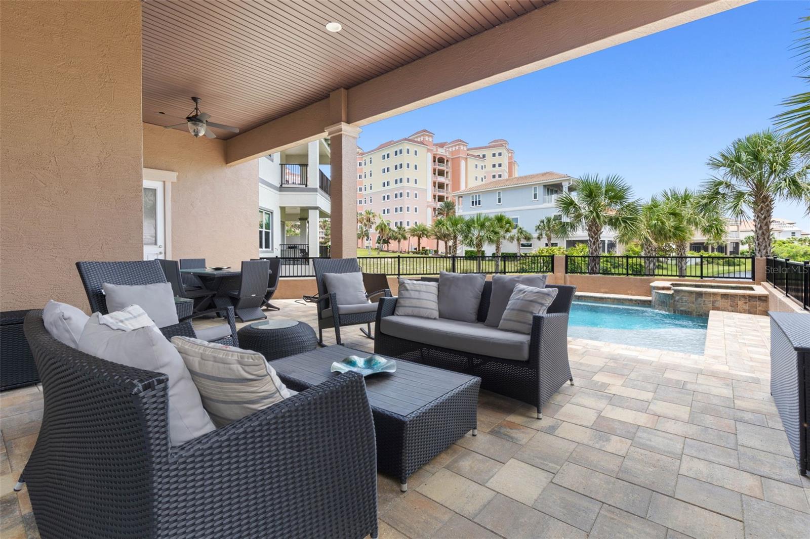 333 OCEAN CREST DR, PALM COAST, FL, 32137