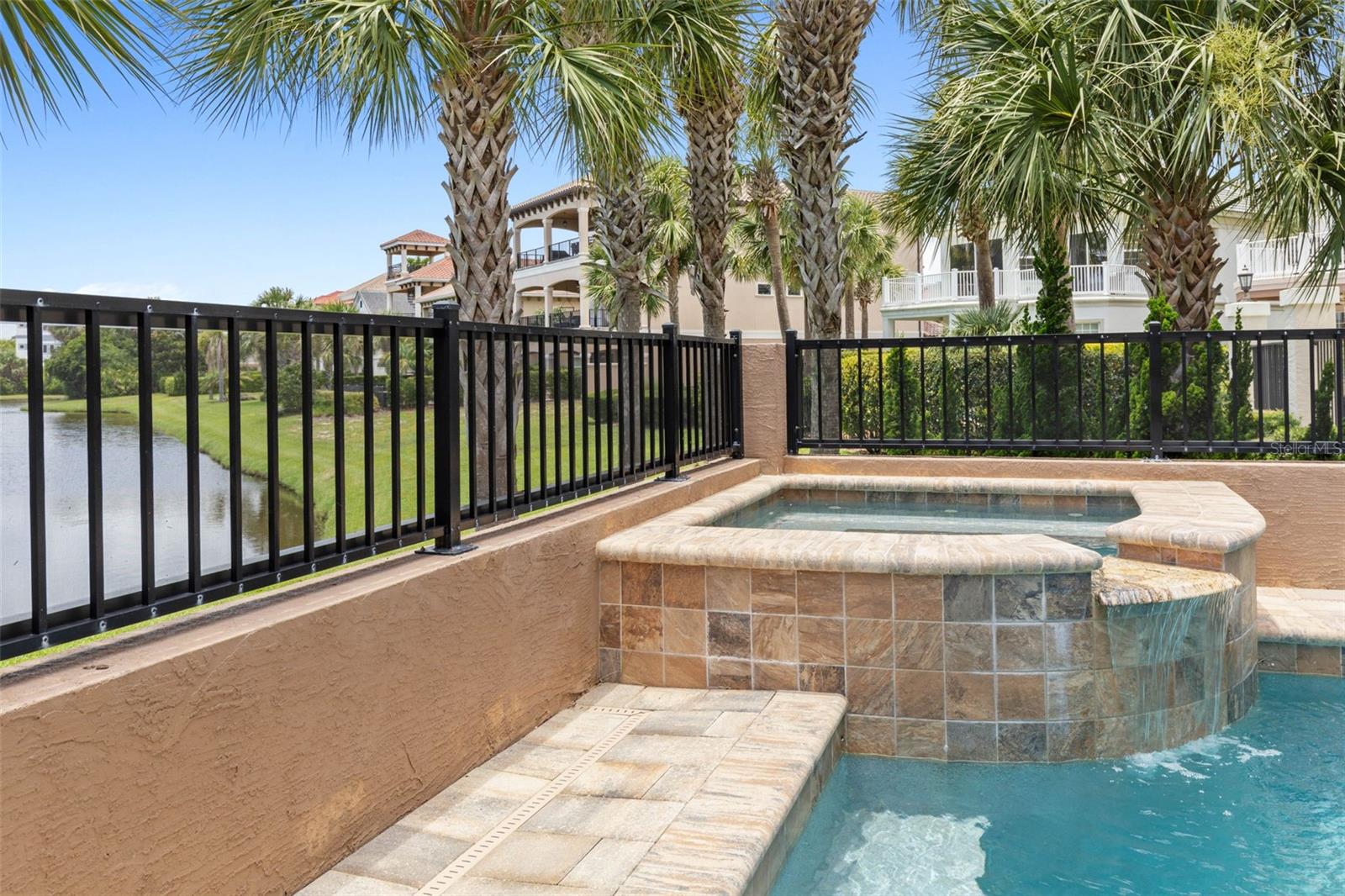 333 OCEAN CREST DR, PALM COAST, FL, 32137