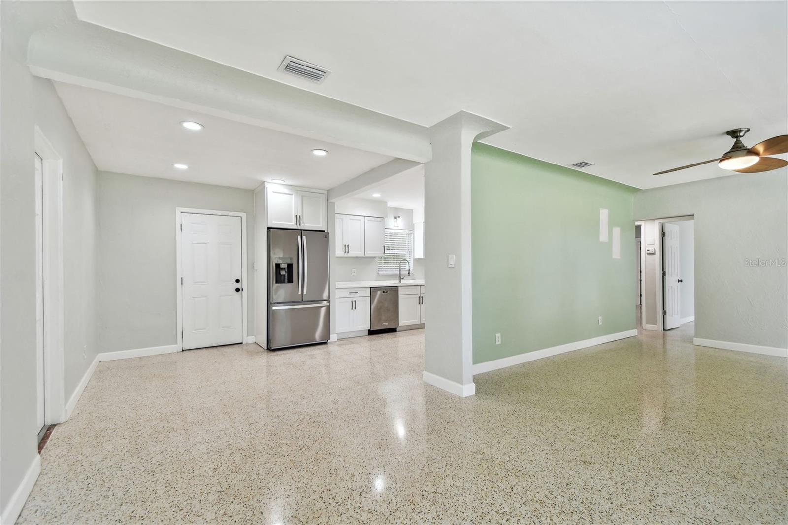1231 27TH AVE S, ST PETERSBURG, FL, 33705