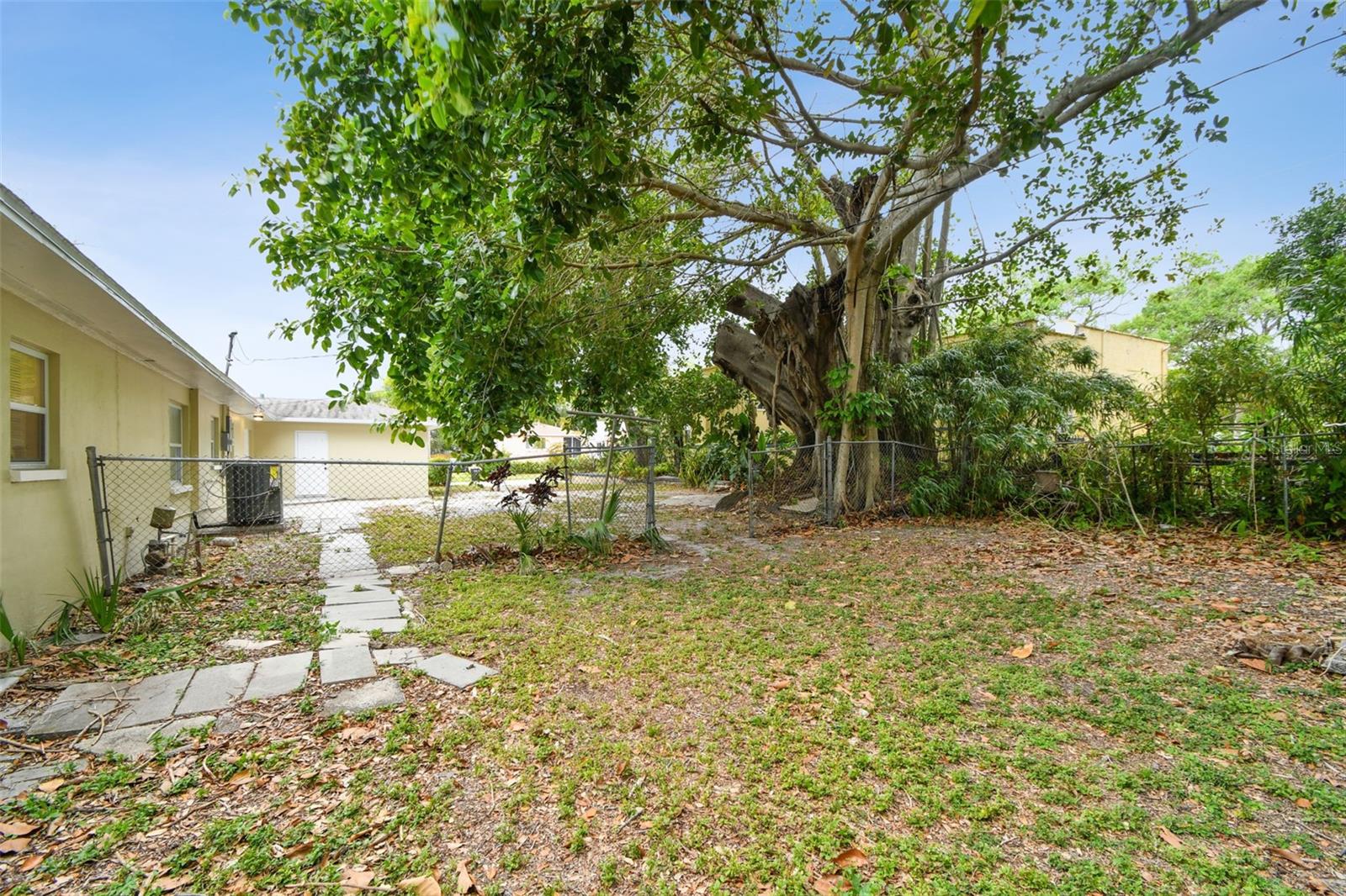 1231 27TH AVE S, ST PETERSBURG, FL, 33705