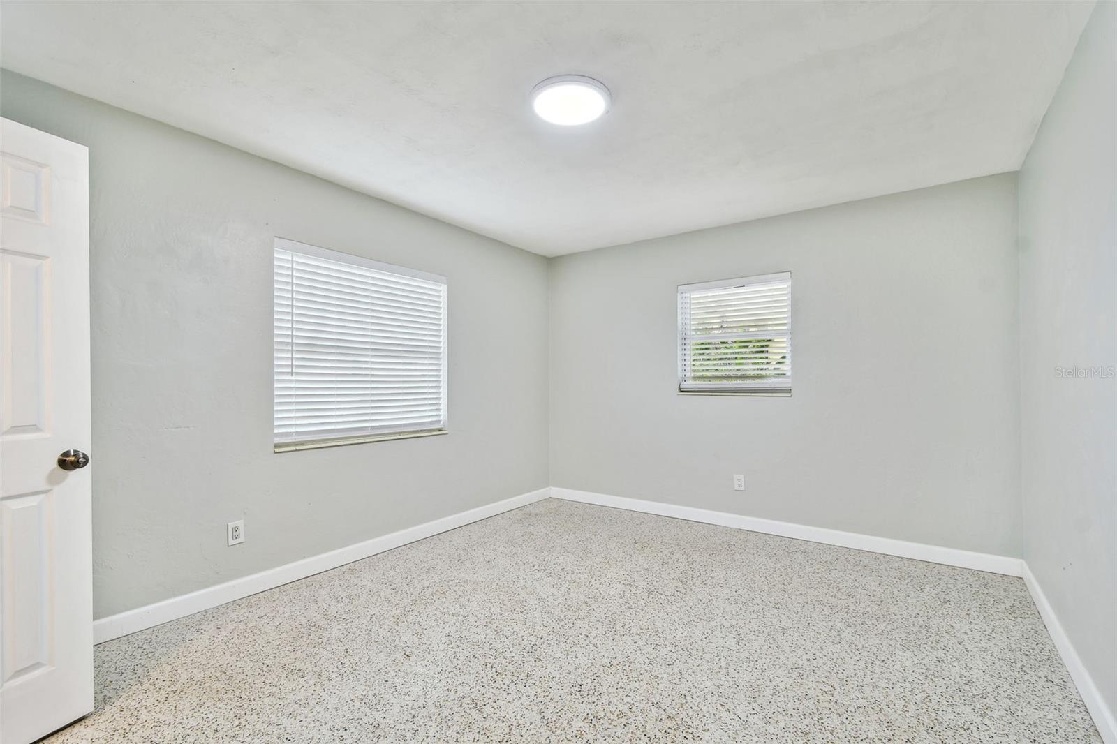 1231 27TH AVE S, ST PETERSBURG, FL, 33705