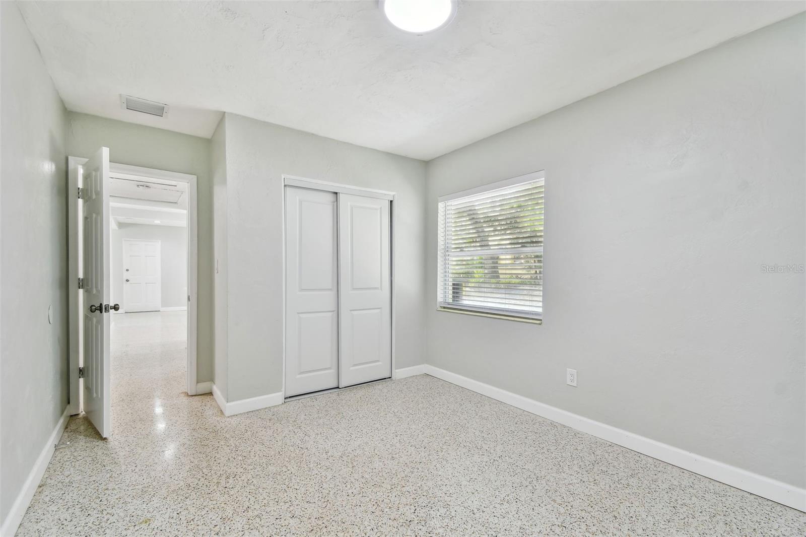 1231 27TH AVE S, ST PETERSBURG, FL, 33705