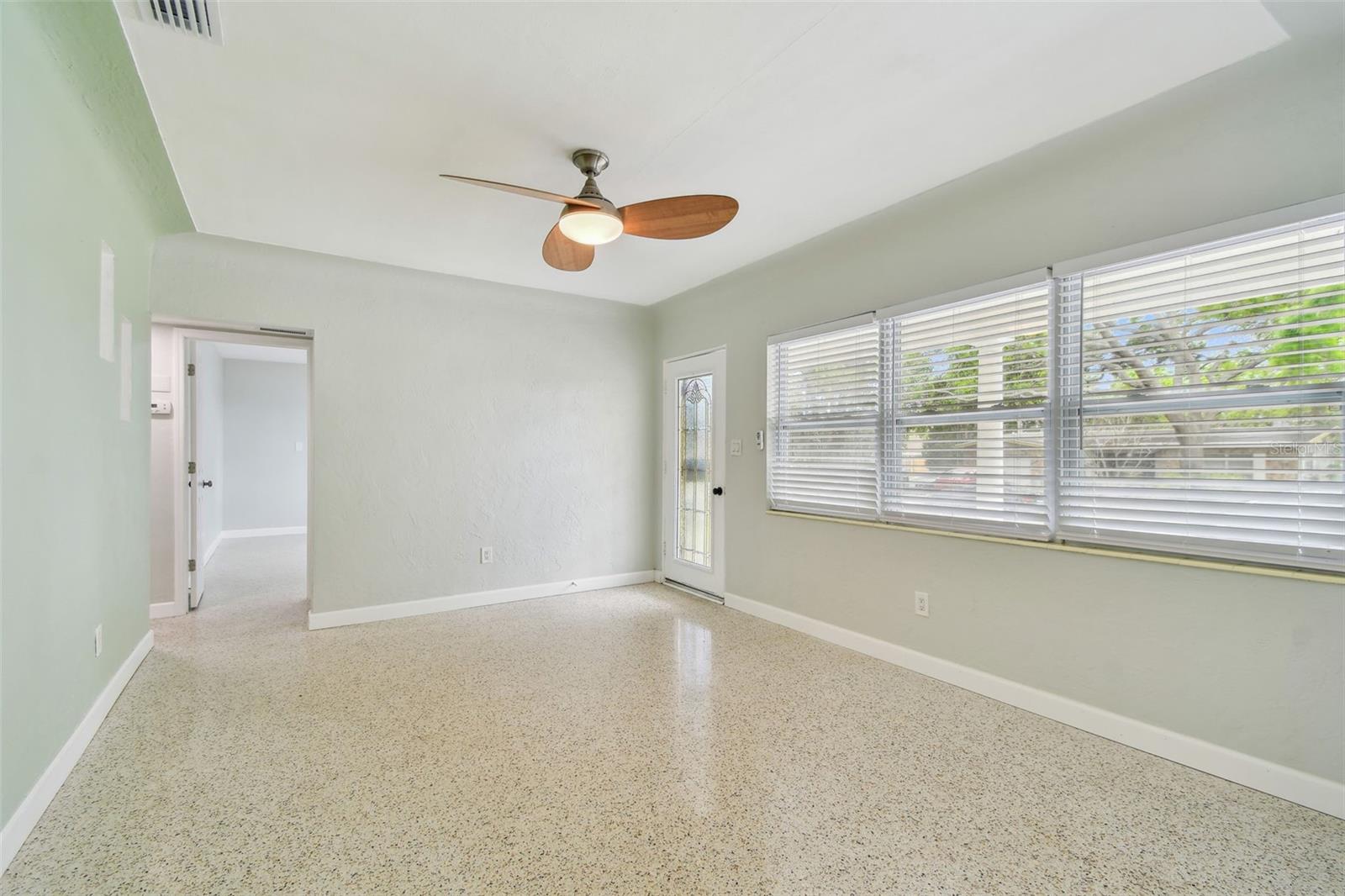 1231 27TH AVE S, ST PETERSBURG, FL, 33705