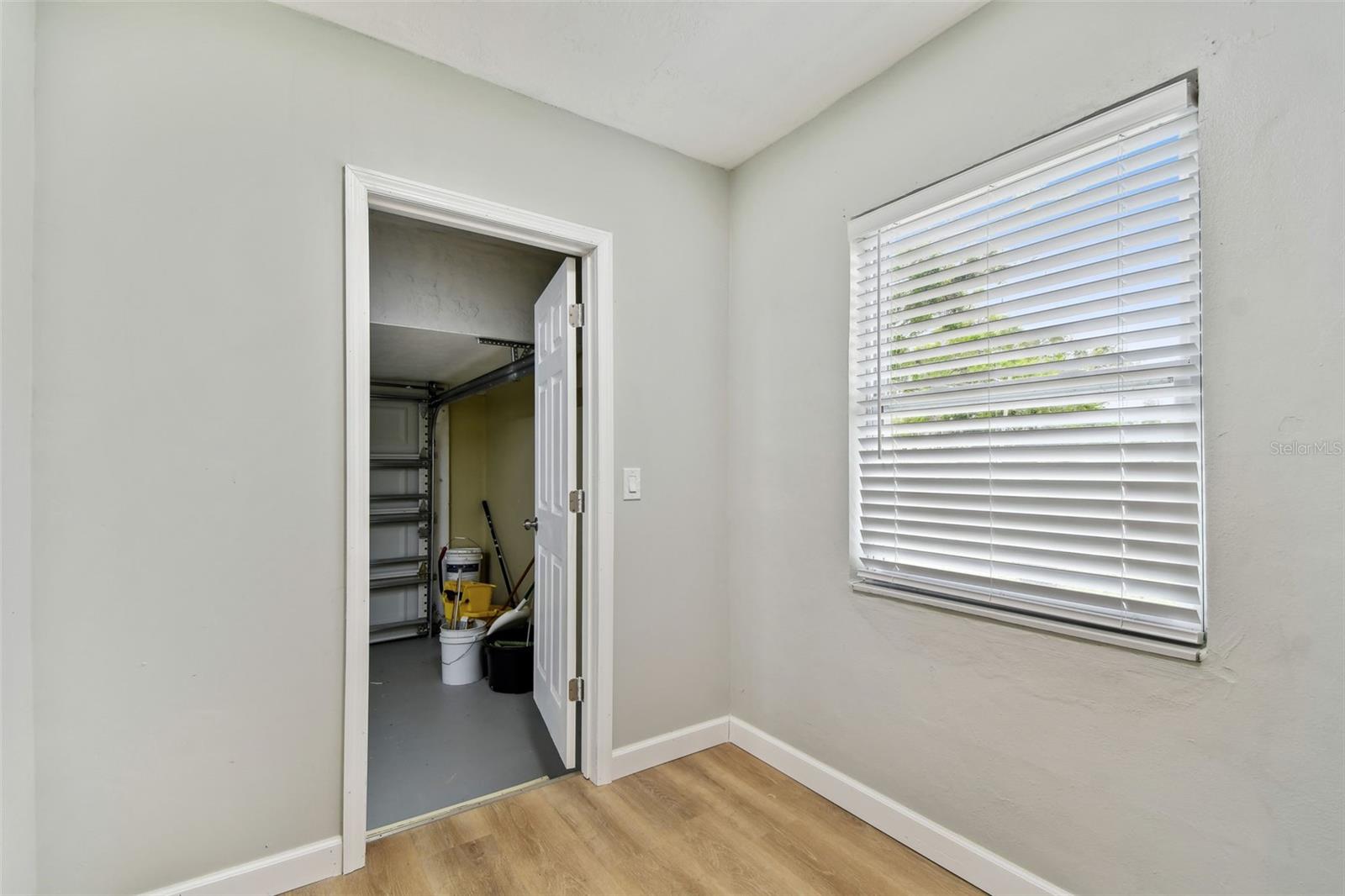1231 27TH AVE S, ST PETERSBURG, FL, 33705