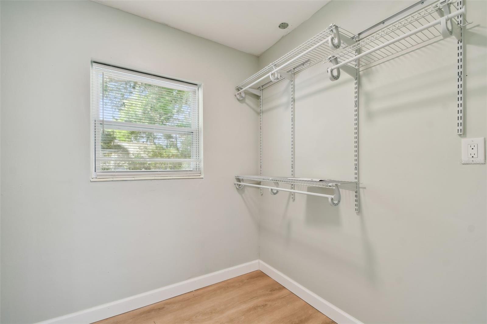 1231 27TH AVE S, ST PETERSBURG, FL, 33705