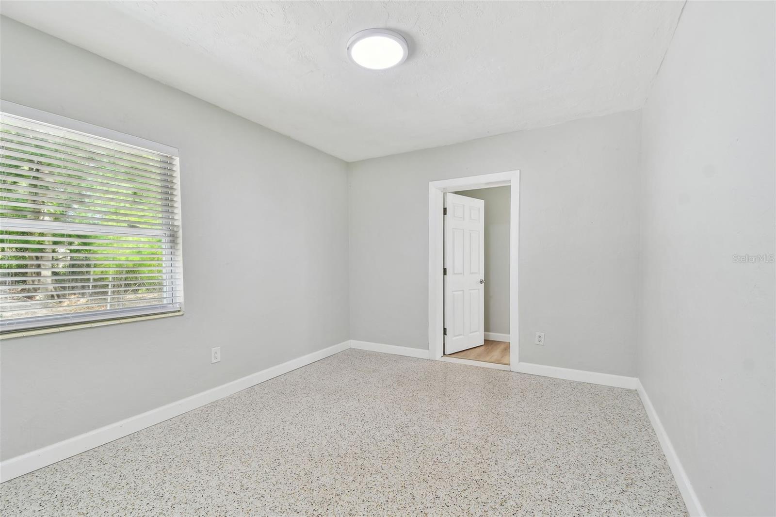 1231 27TH AVE S, ST PETERSBURG, FL, 33705