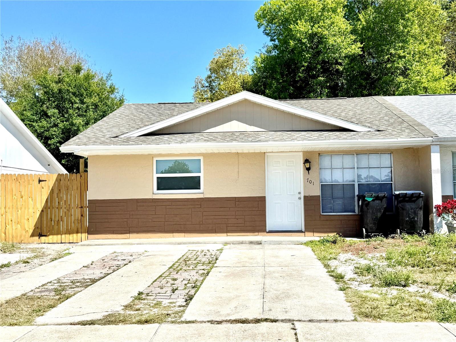 701 QUAIL HOLLOW DR, ORLANDO, FL, 32825