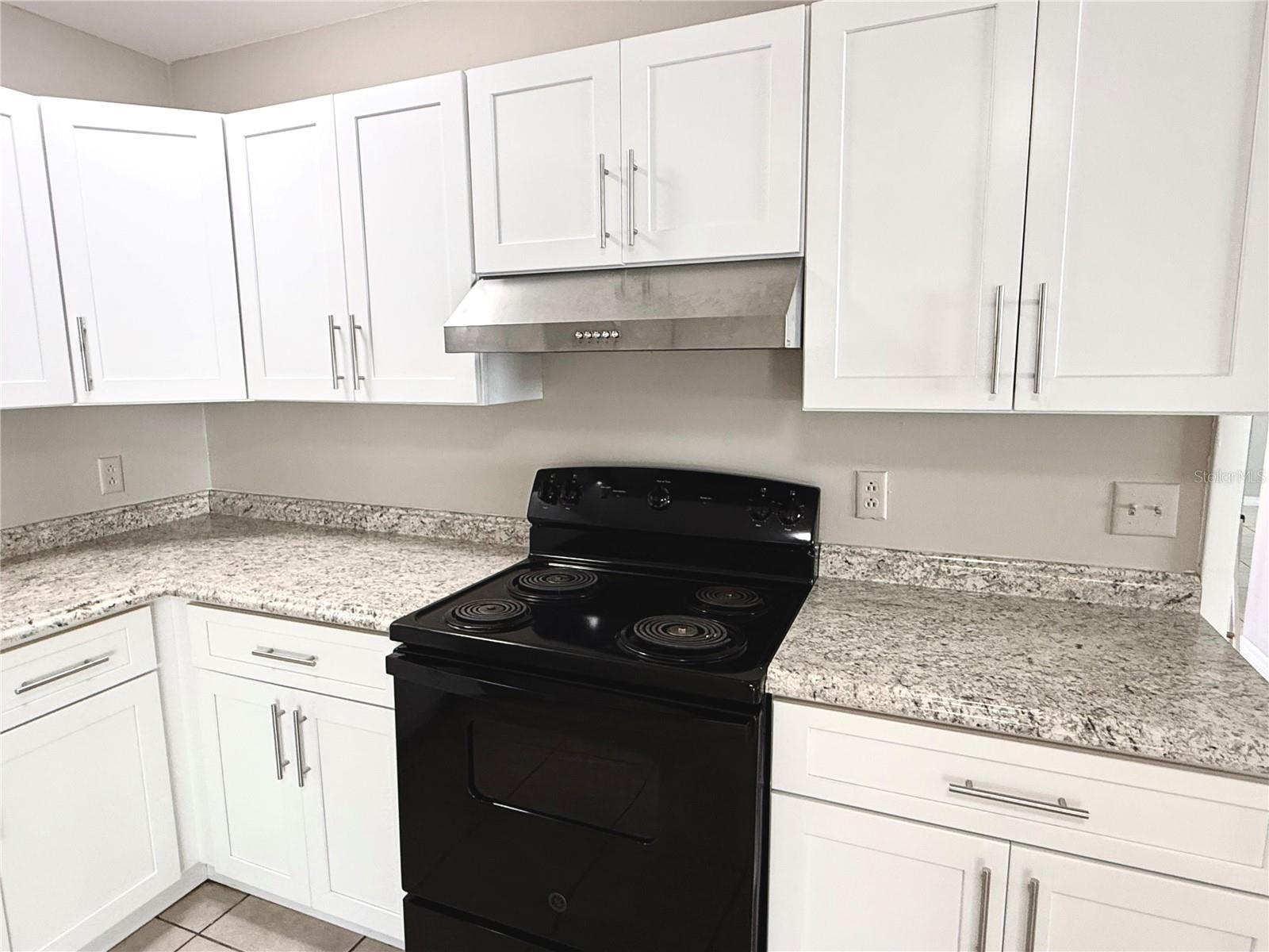 701 QUAIL HOLLOW DR, ORLANDO, FL, 32825