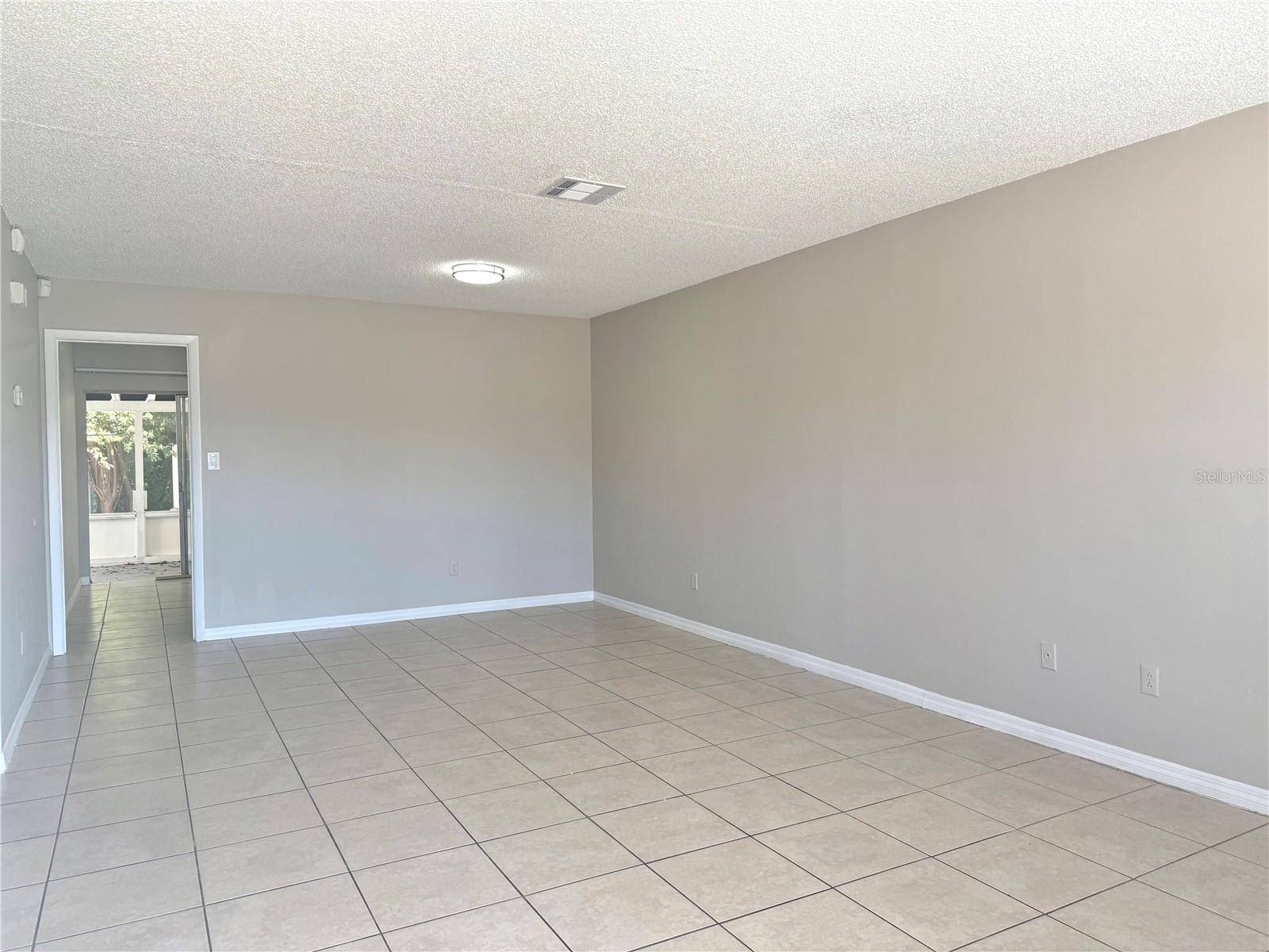 701 QUAIL HOLLOW DR, ORLANDO, FL, 32825