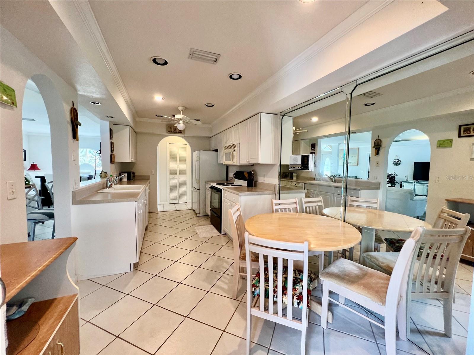 2095 ELLERY ST, PORT CHARLOTTE, FL, 33952
