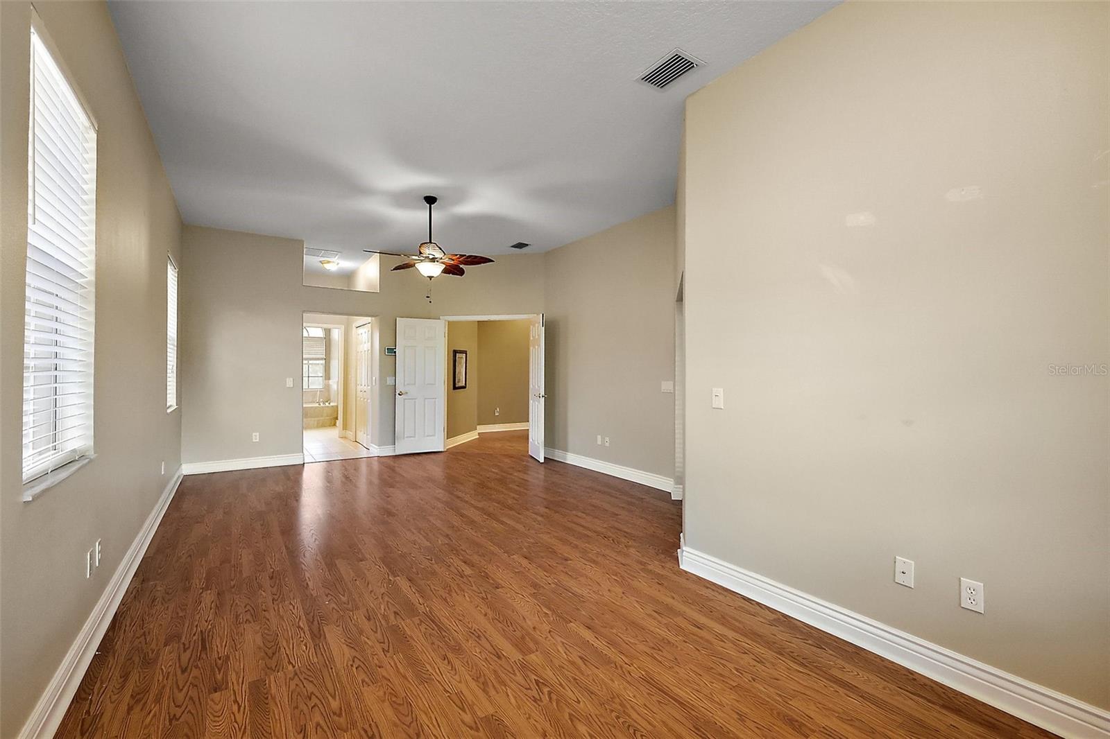 39601 HARBOR HILLS BLVD, LADY LAKE, FL, 32159