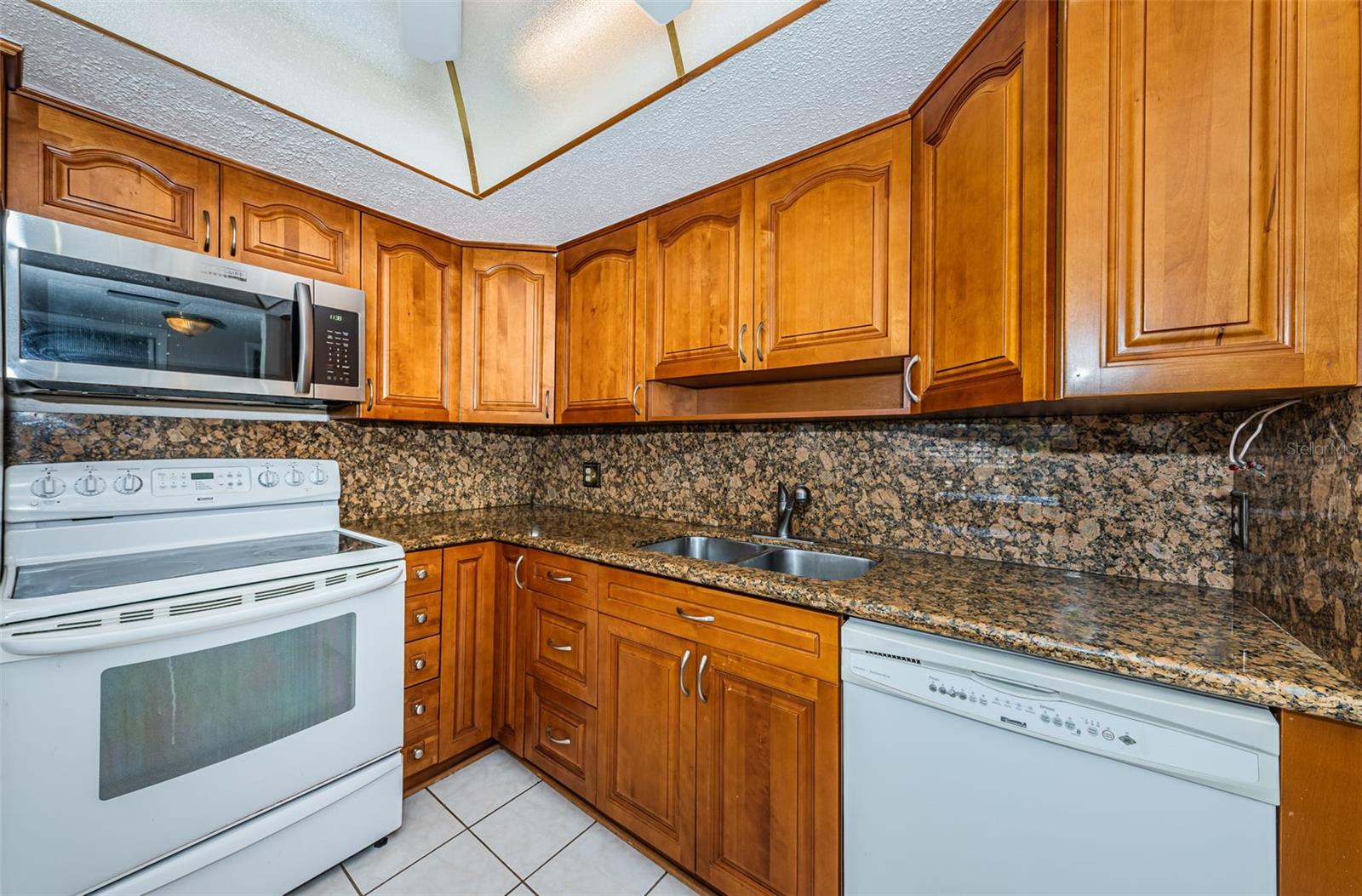 938 VIRGINIA ST #308, DUNEDIN, FL, 34698