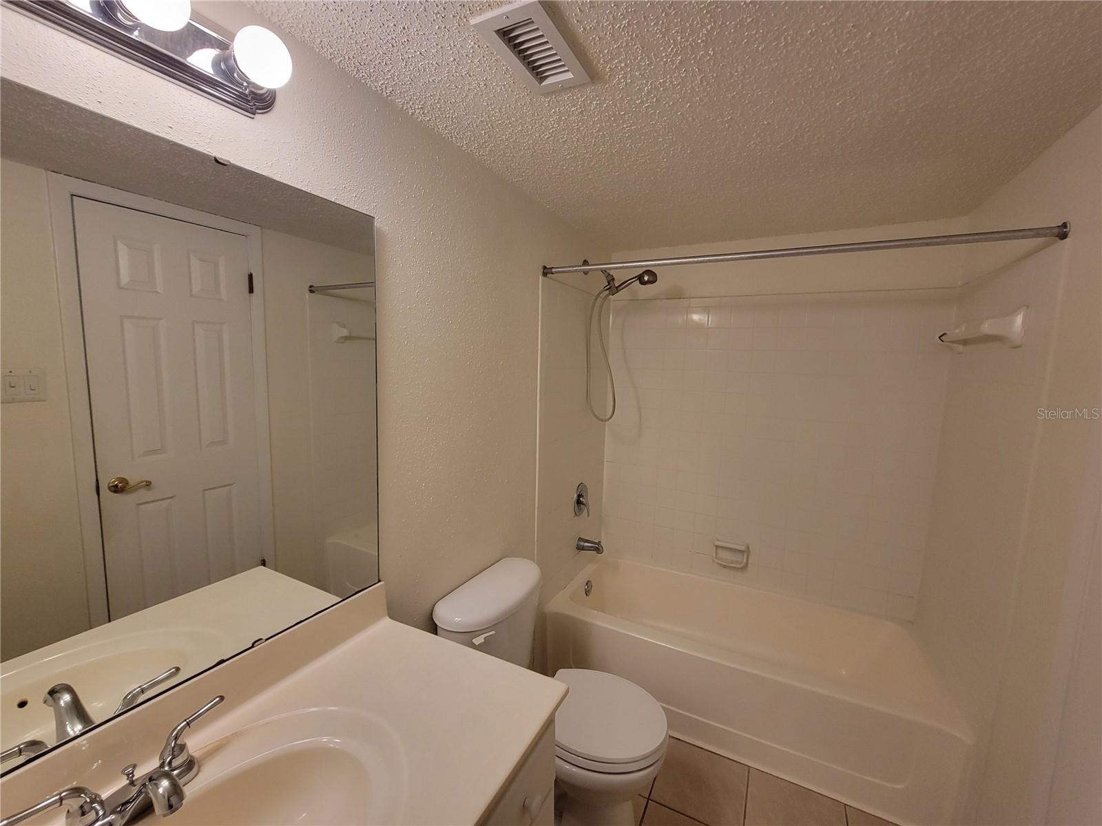 3700 IDLEBROOK CIR #206, CASSELBERRY, FL, 32707