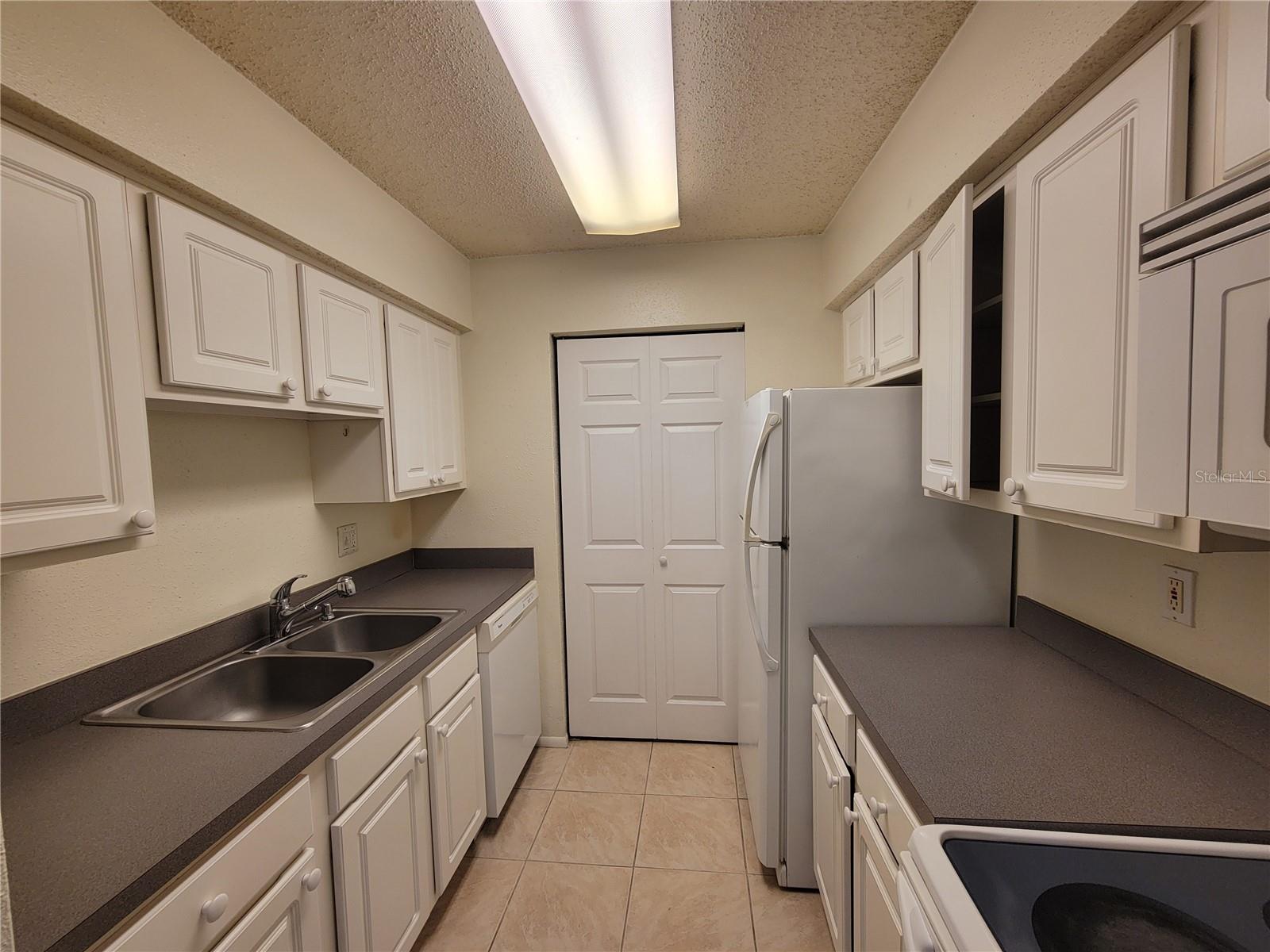 3700 IDLEBROOK CIR #206, CASSELBERRY, FL, 32707