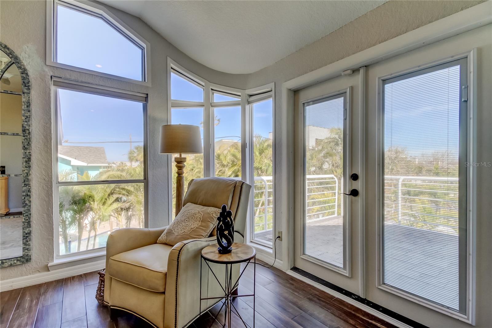 103 MORGAN DR, BELLEAIR BEACH, FL, 33786