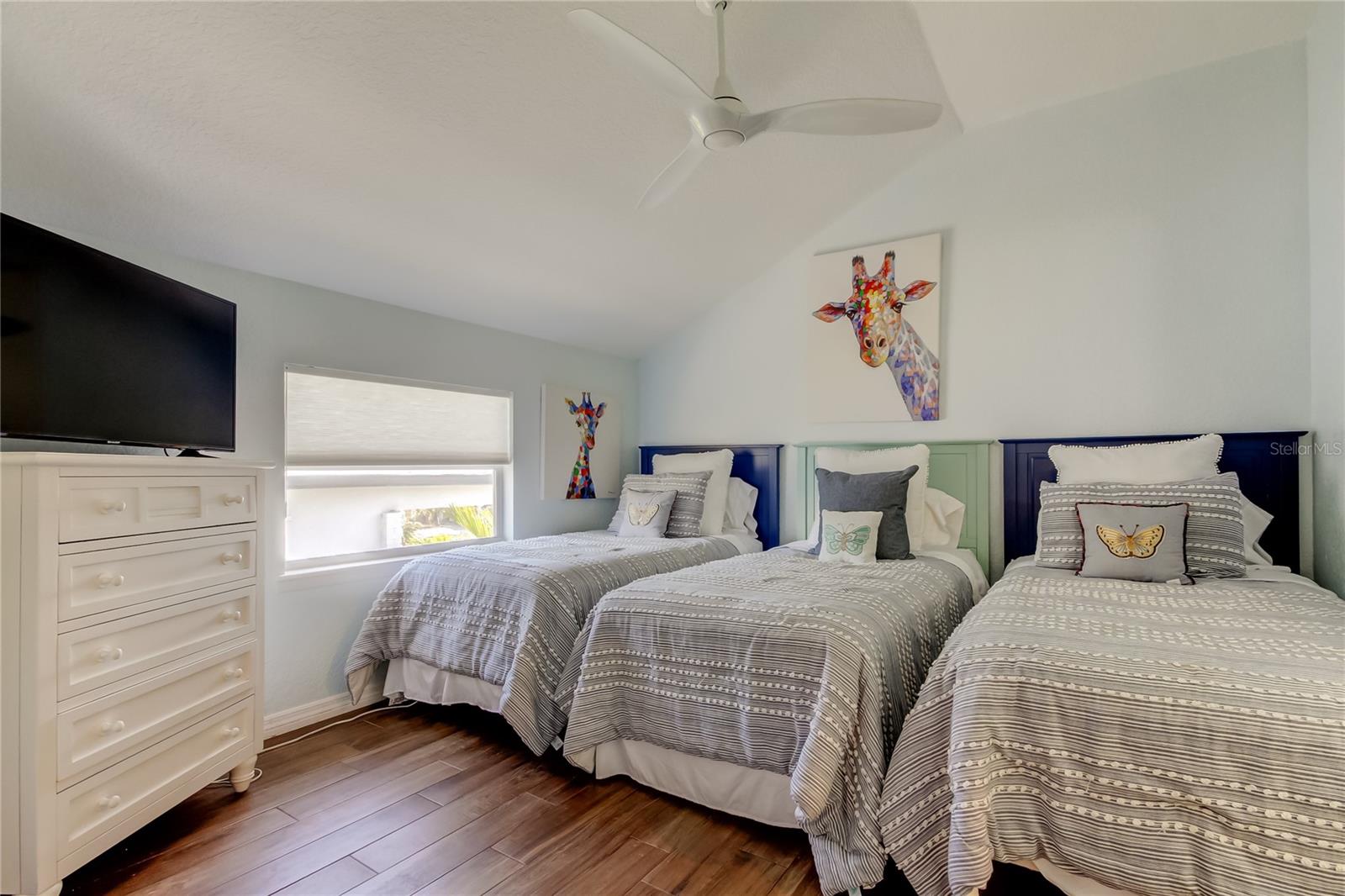103 MORGAN DR, BELLEAIR BEACH, FL, 33786