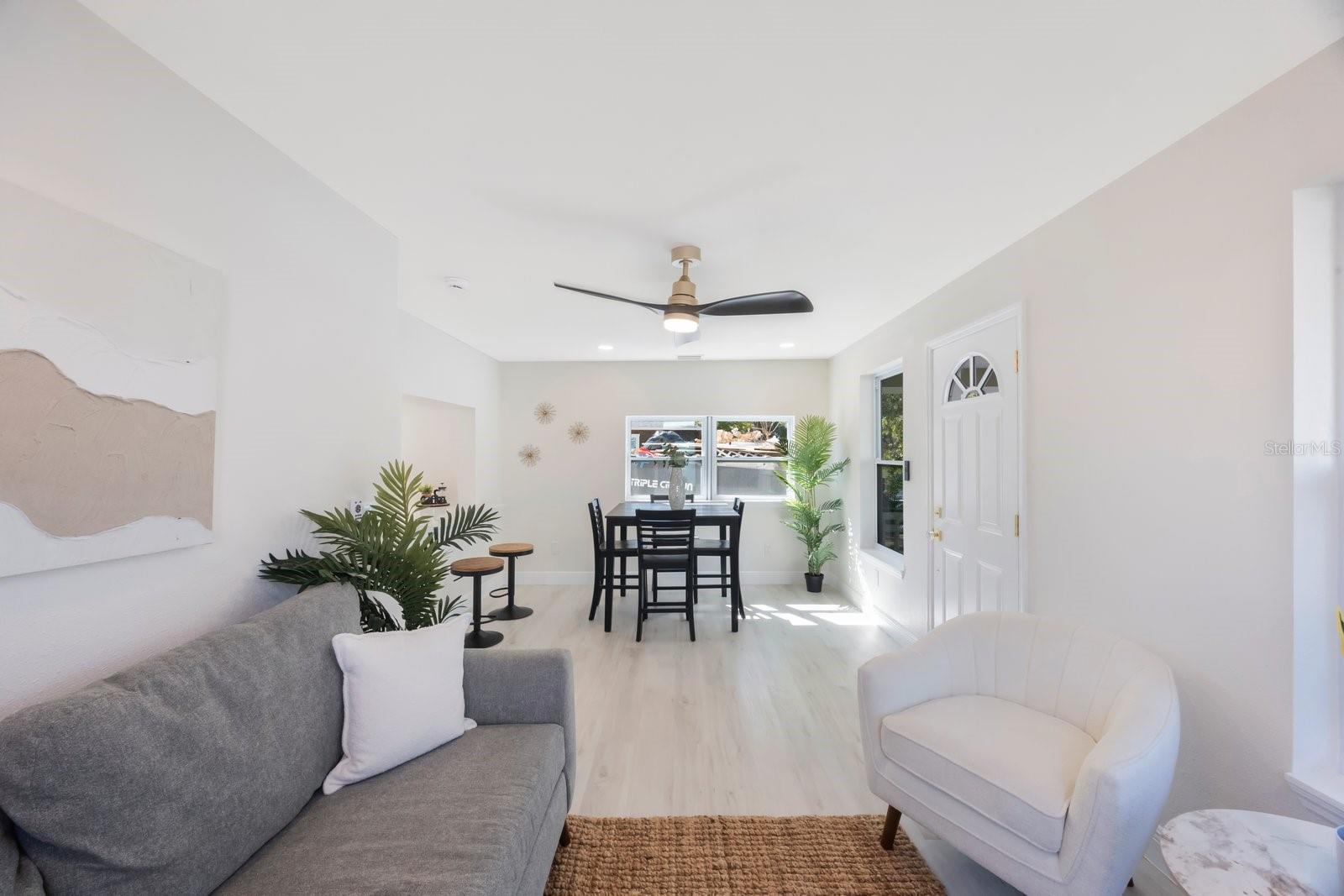 1160 36TH AVE N, ST PETERSBURG, FL, 33704