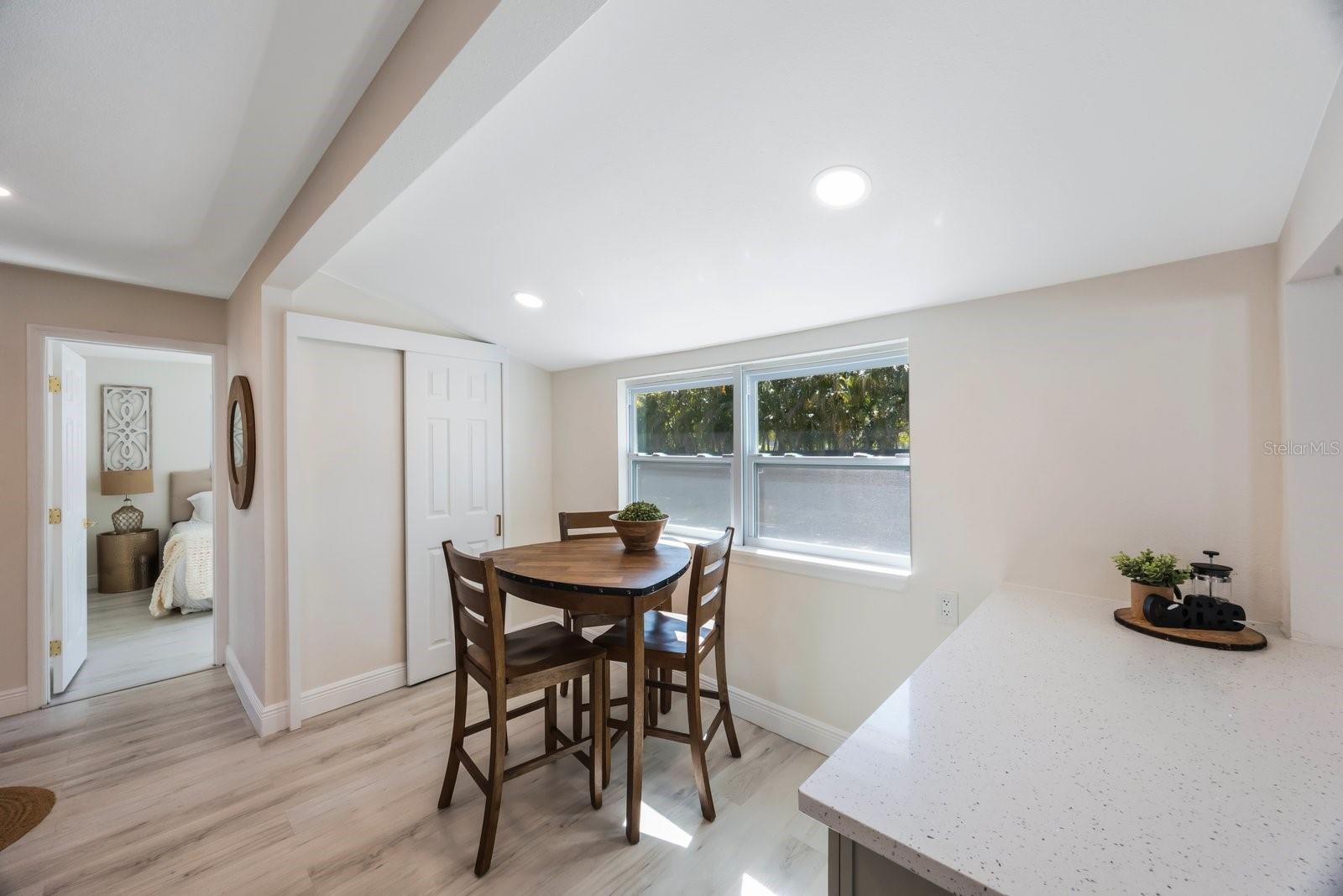 1160 36TH AVE N, ST PETERSBURG, FL, 33704