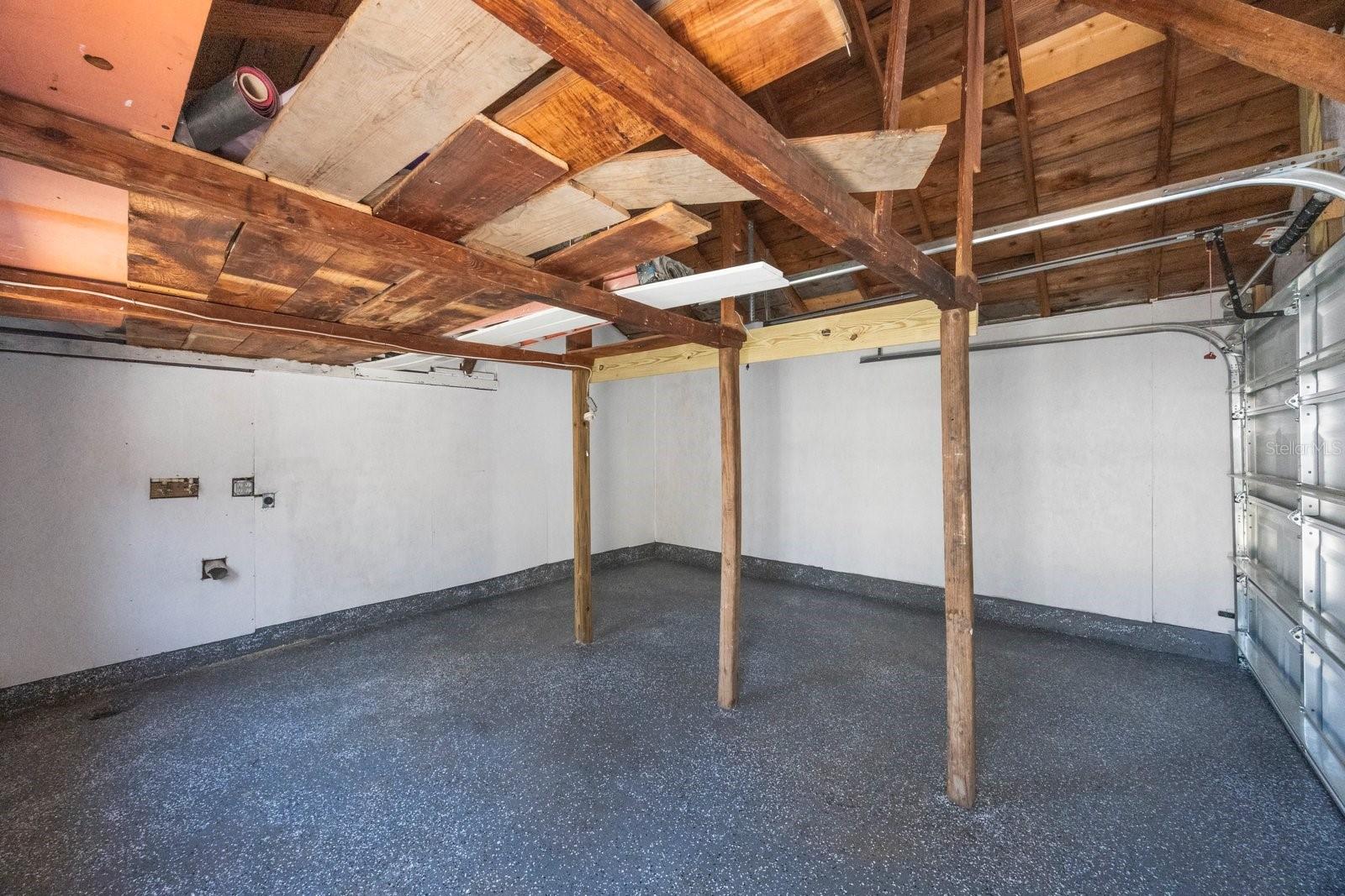 1160 36TH AVE N, ST PETERSBURG, FL, 33704