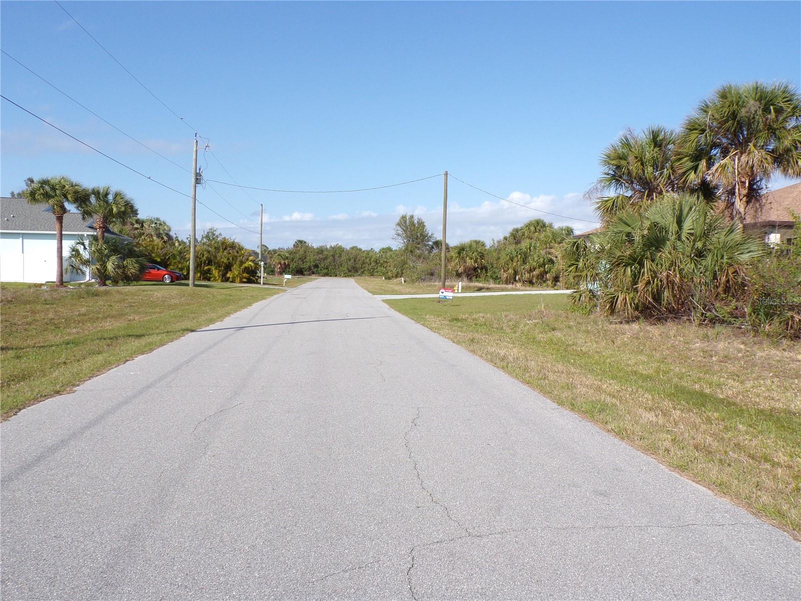 147 SPRING DR, ROTONDA WEST, FL, 33947
