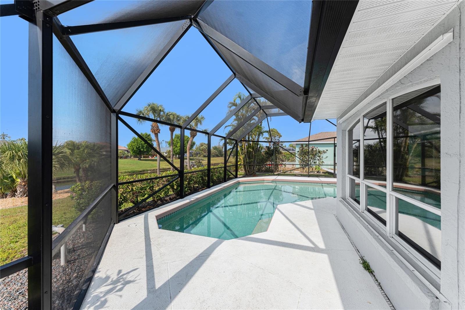 431 ROTONDA CIR, ROTONDA WEST, FL, 33947