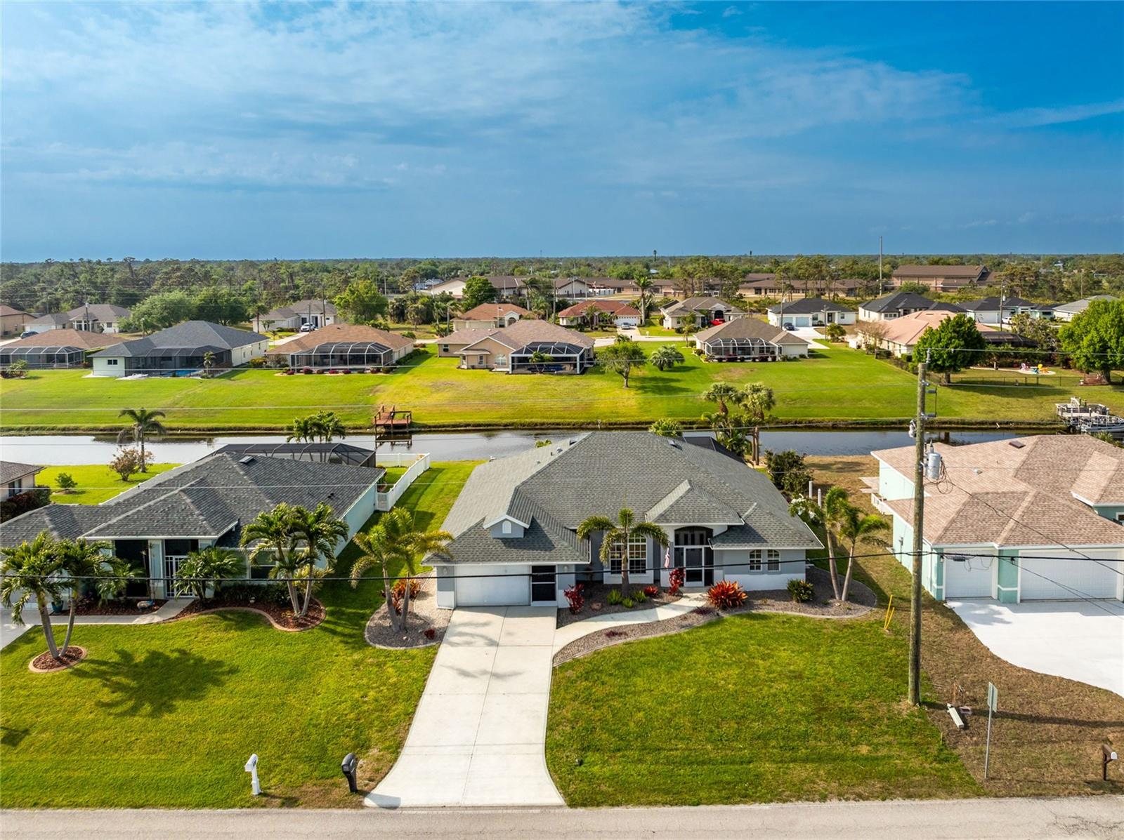 431 ROTONDA CIR, ROTONDA WEST, FL, 33947