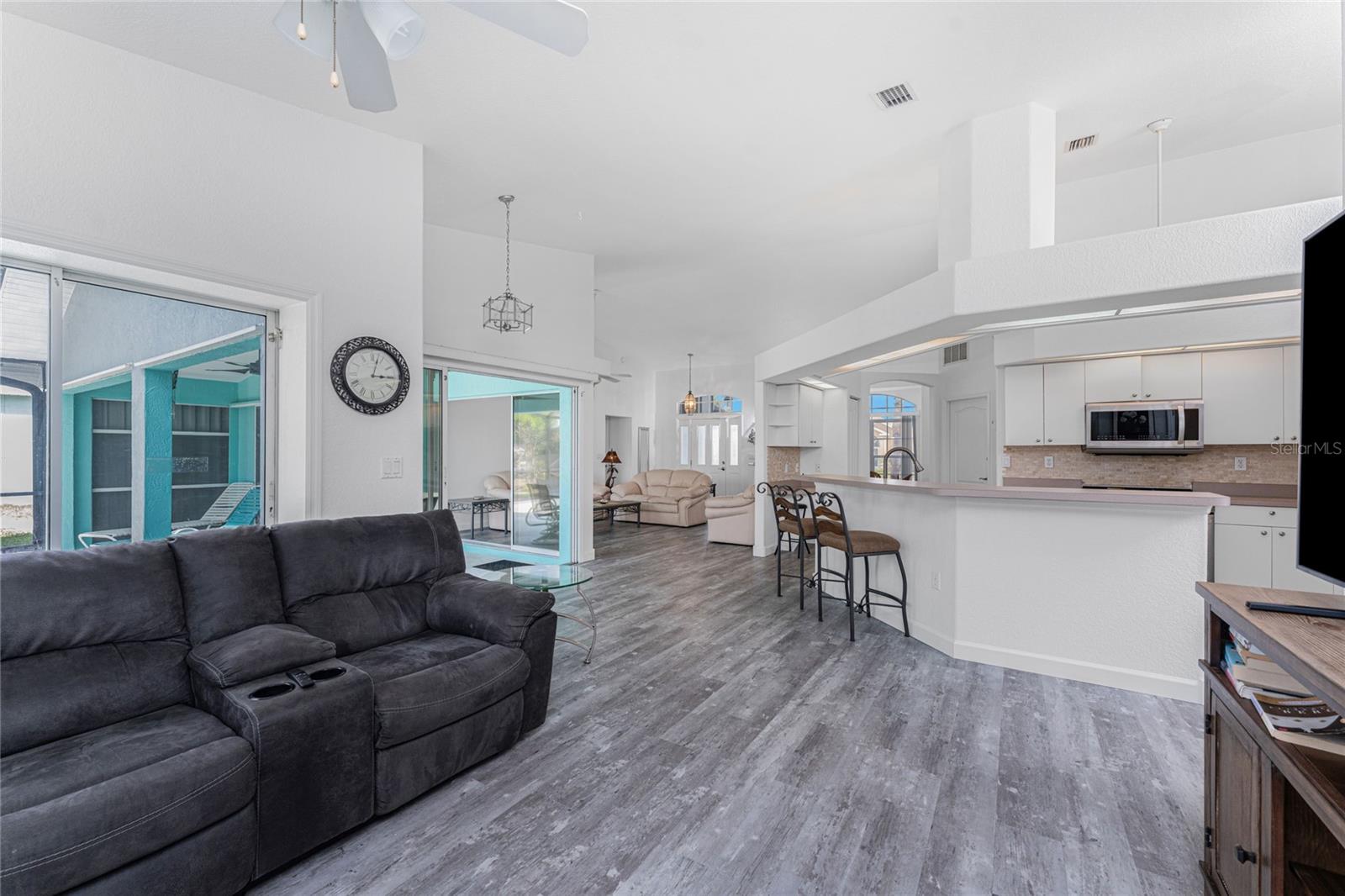 431 ROTONDA CIR, ROTONDA WEST, FL, 33947