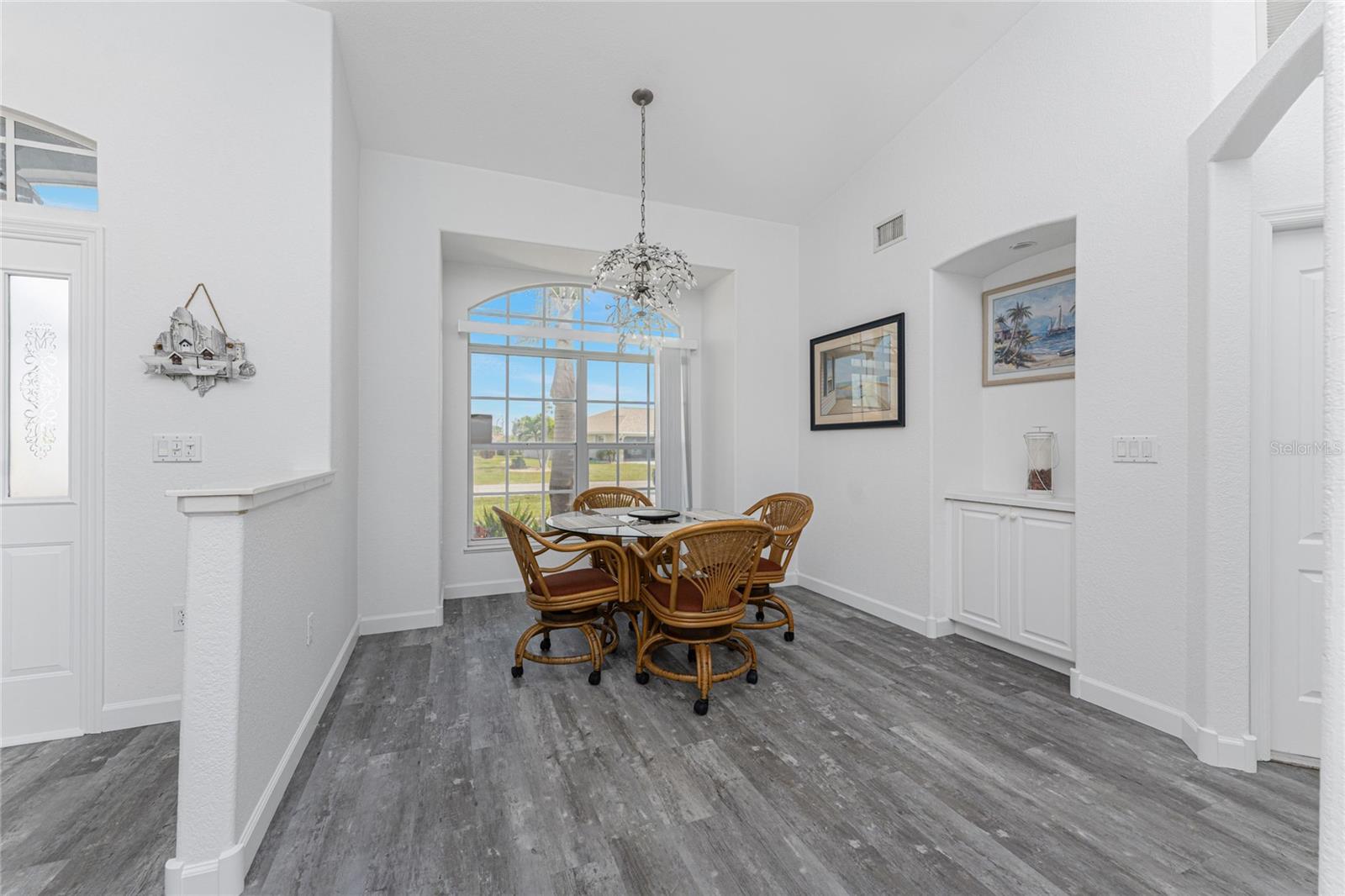 431 ROTONDA CIR, ROTONDA WEST, FL, 33947