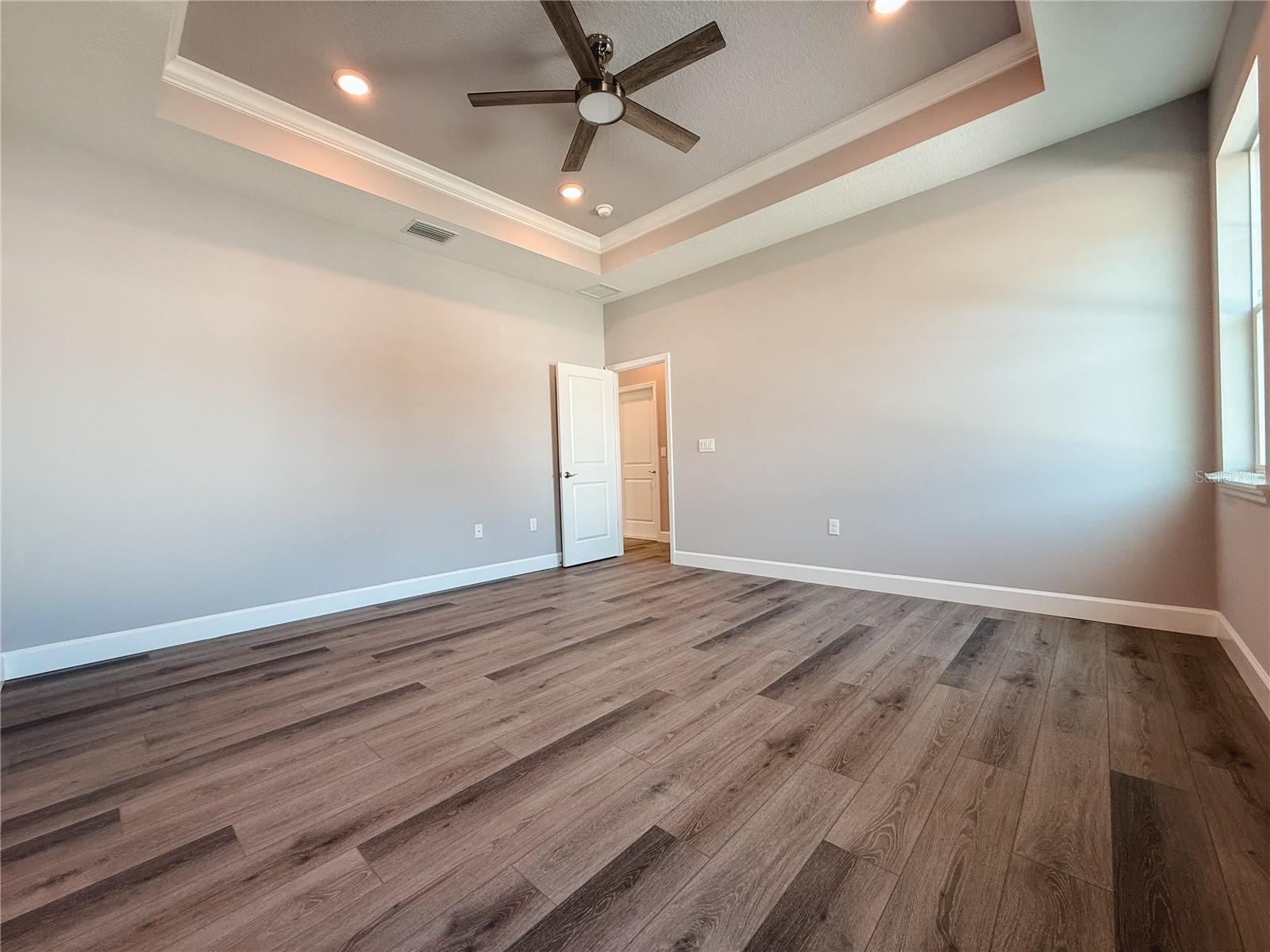 311 W DELAWARE AVE, LAKE HELEN, FL, 32744